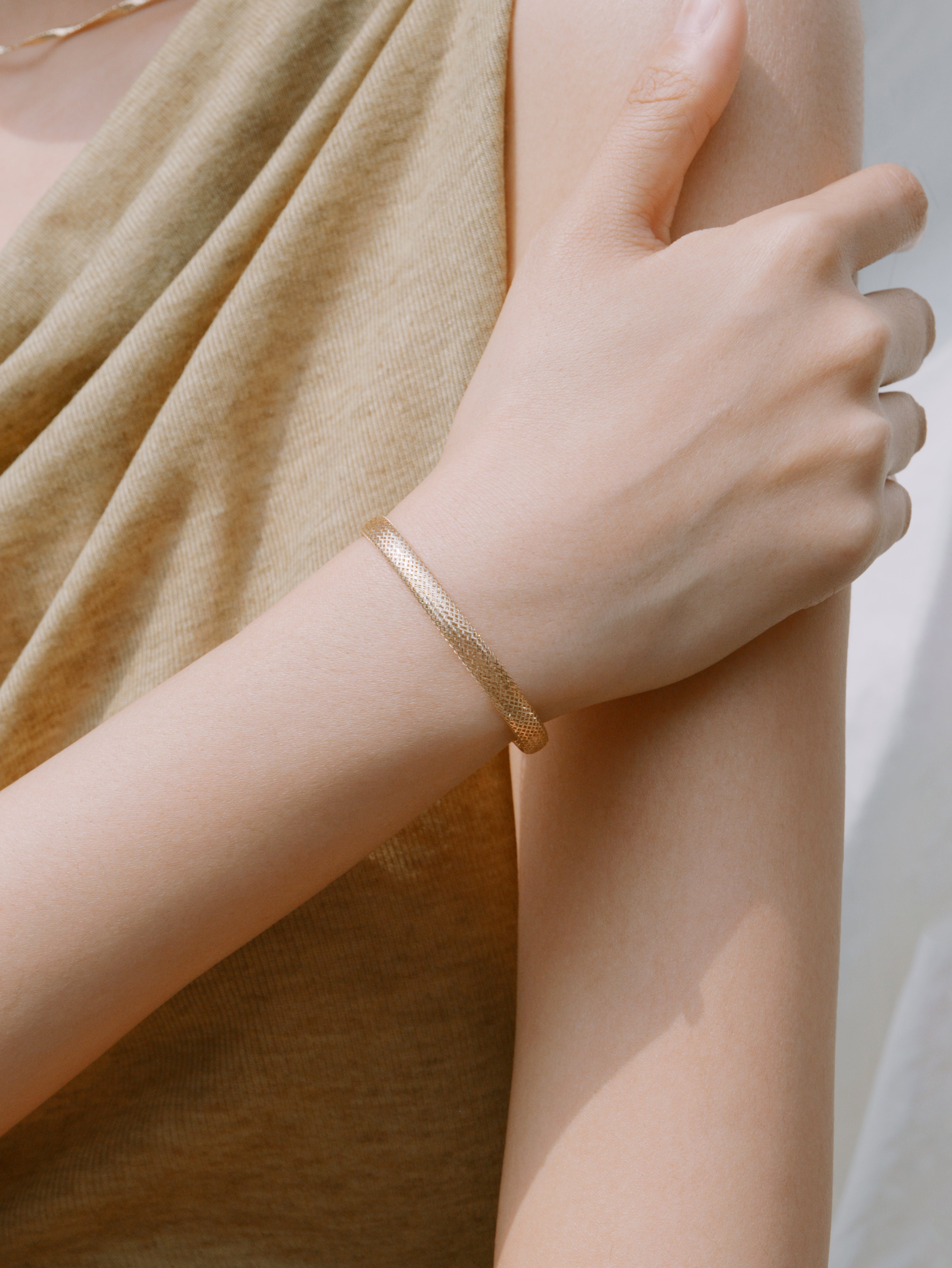 The Essentials Broad Braided Bracelet