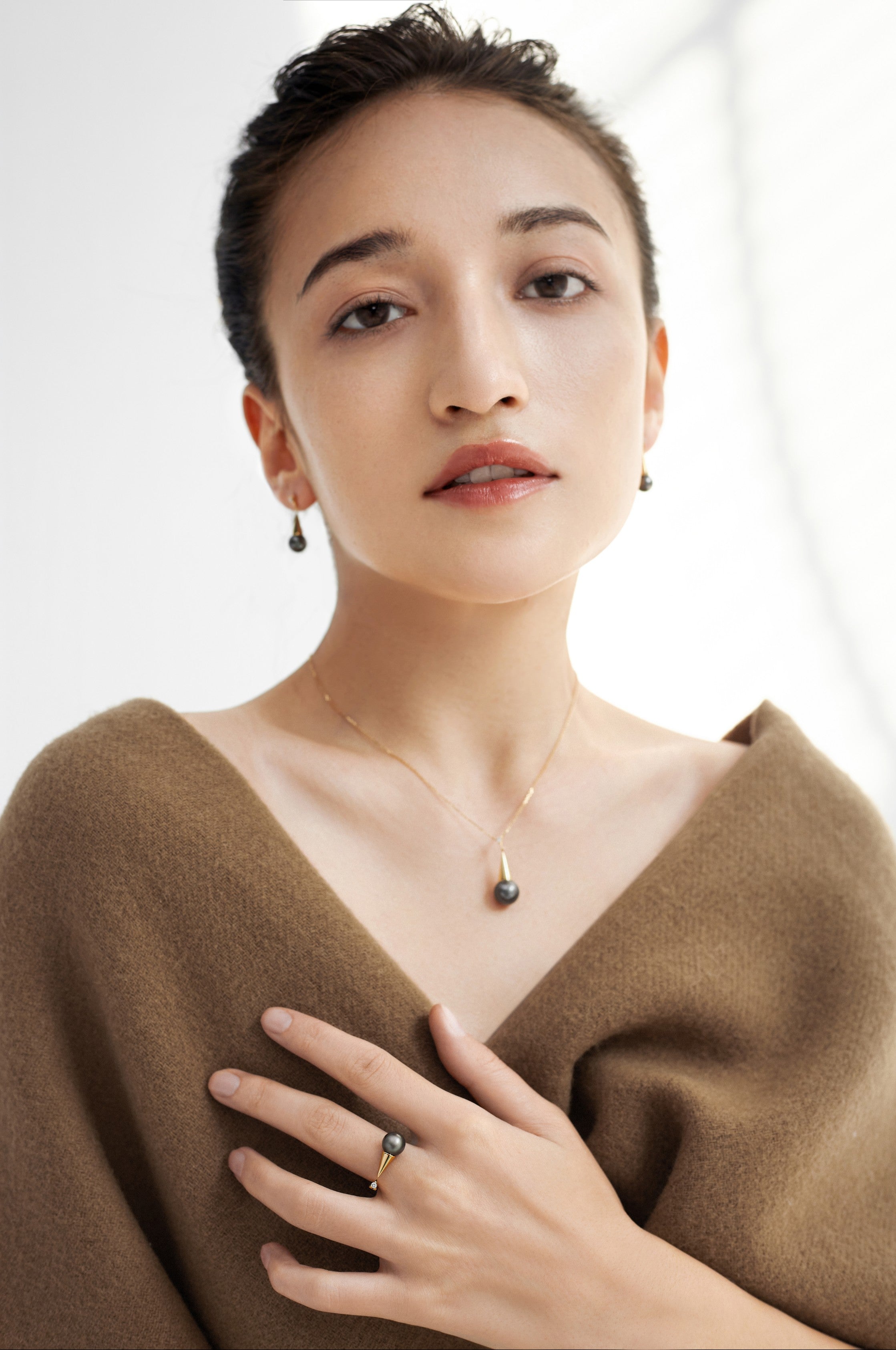 Black Tahitian Pearl Gelato Necklace