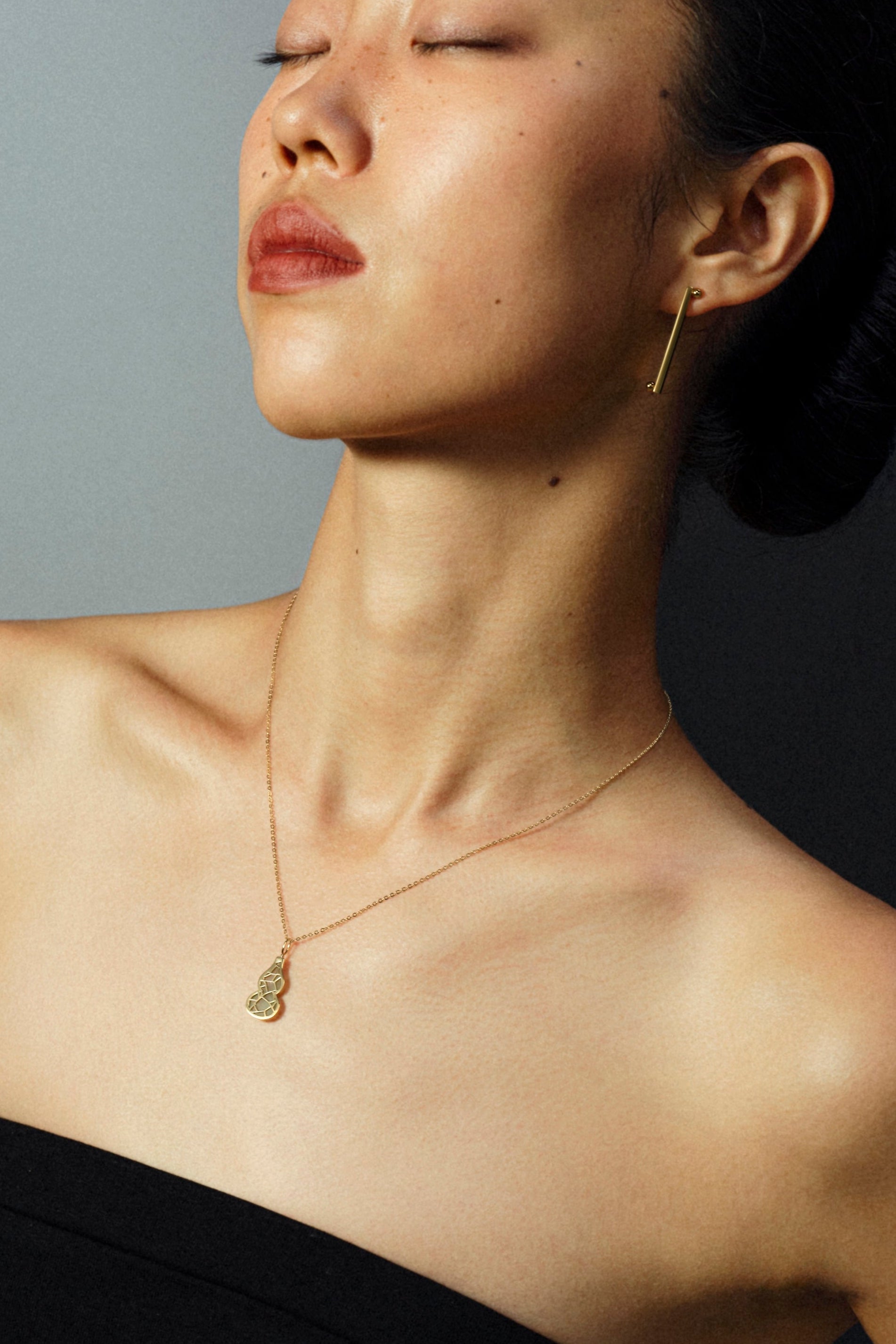 The Celadon Jade Hulu Necklace