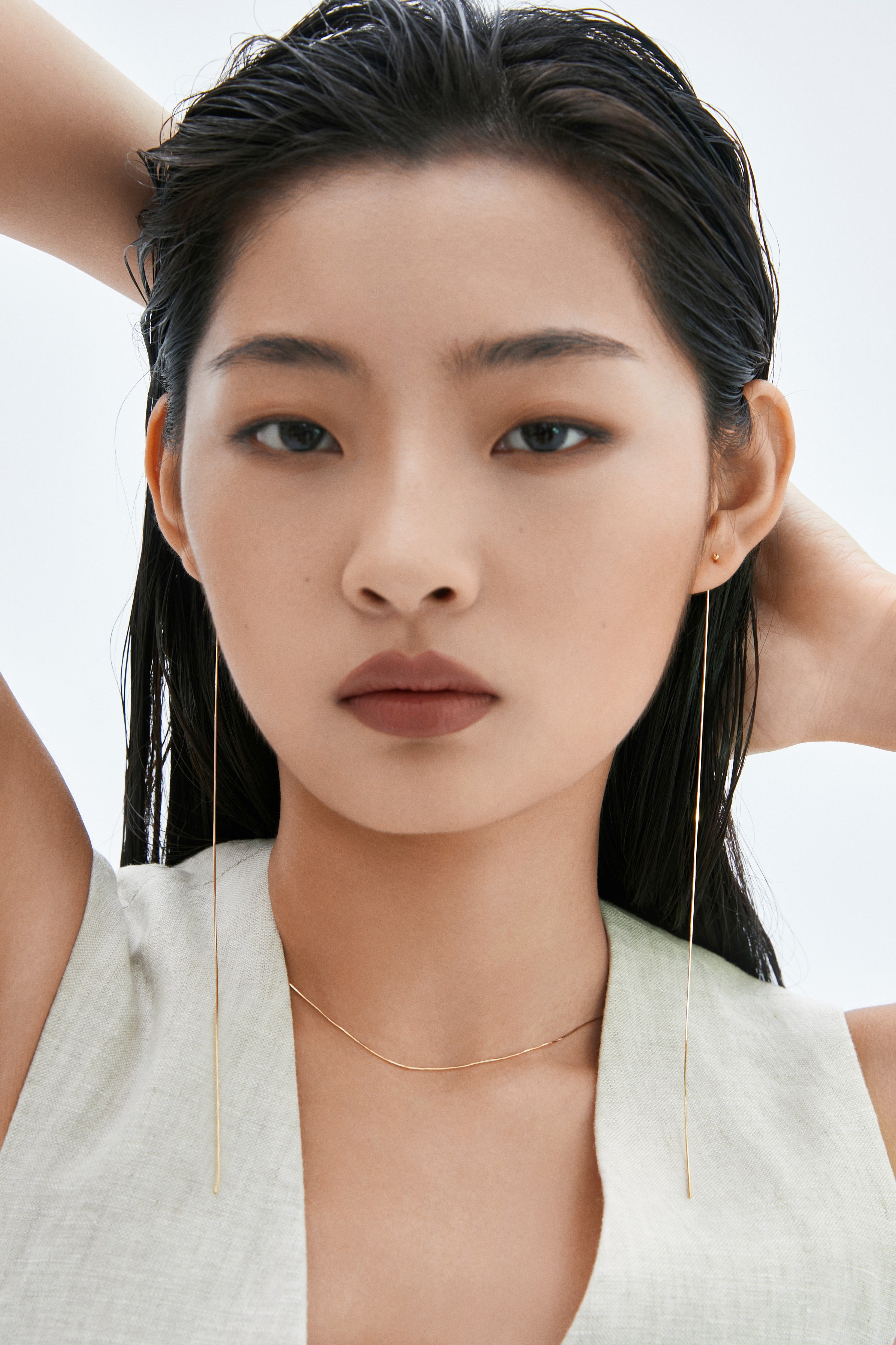 The Essentials Ultra Thin Silk Ear Threader - 18K Solid Gold - YIN Fine Jewelry - Chinese Modern Gold Jewelry