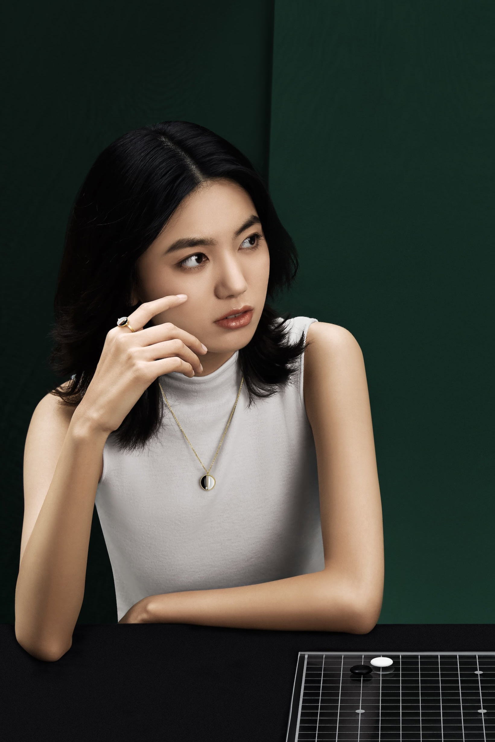 The Game of Weiqi Black & White Jade Flip Ring - 18K Solid Gold - YIN Fine Jewelry - Chinese Modern Gold Jewelry