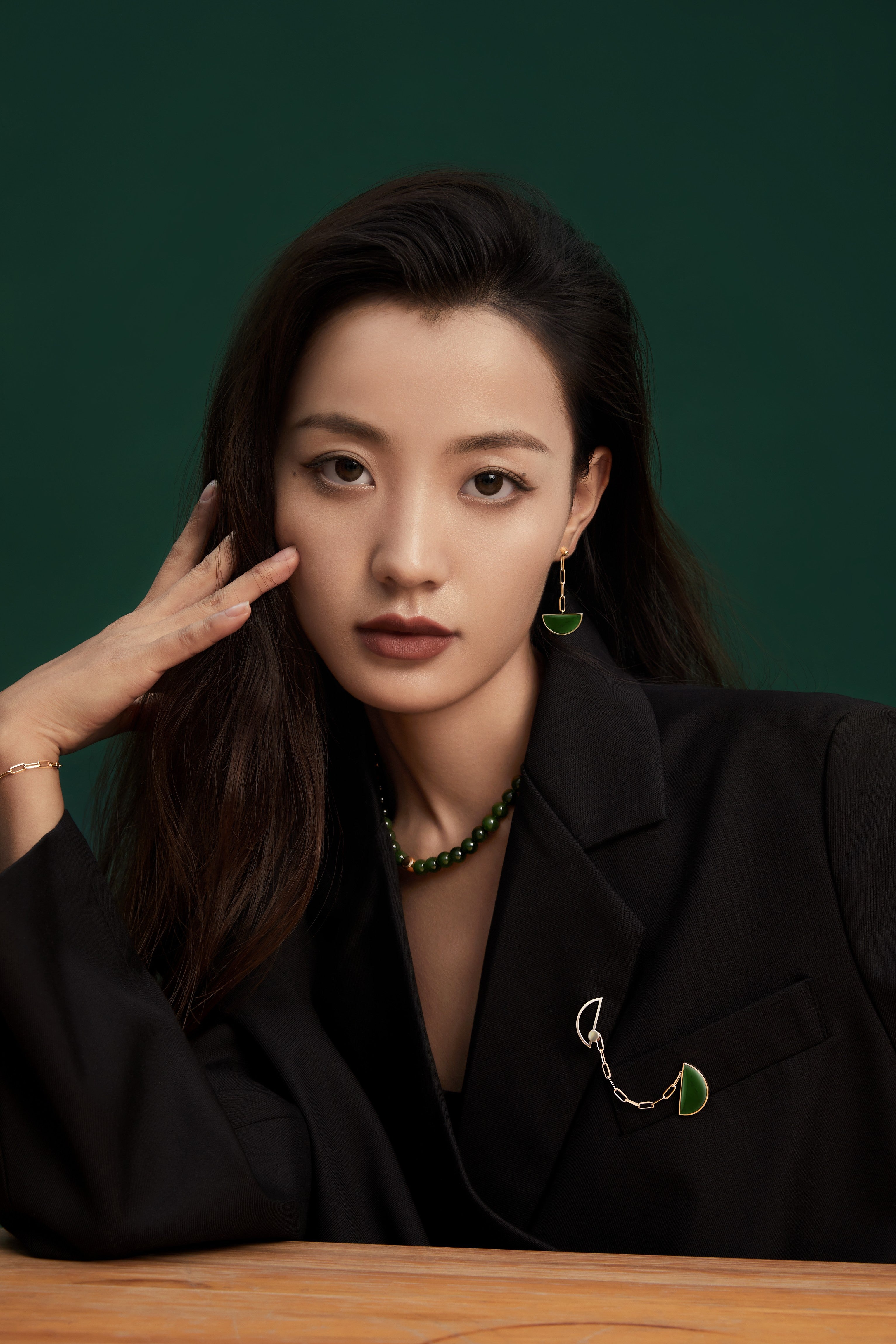 The Game of Weiqi Green Jade Beaded Necklace - 18K Solid Gold - YIN Fine Jewelry - Chinese Modern Gold Jewelry