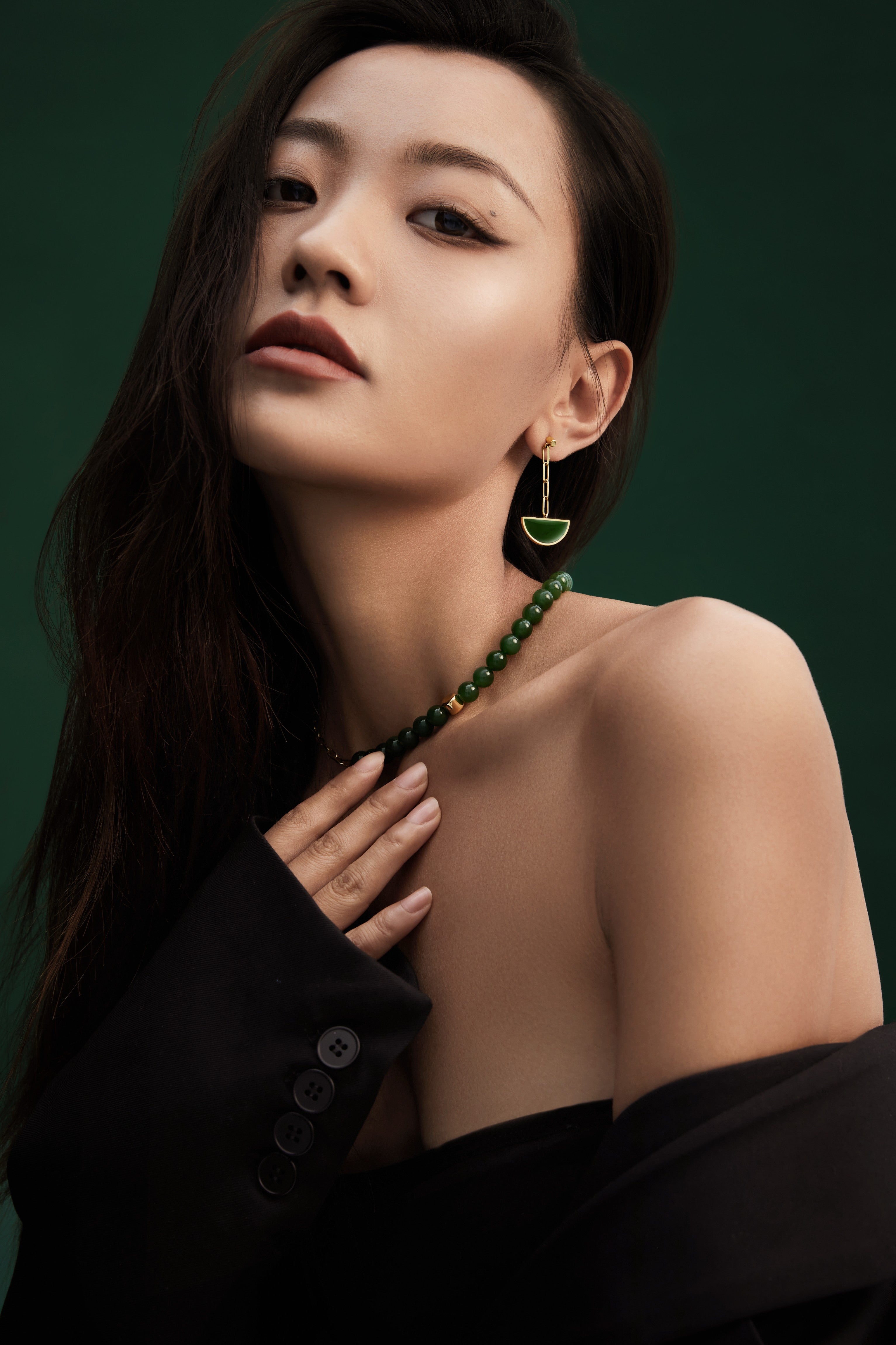 The Game of Weiqi Green Jade Beaded Necklace - 18K Solid Gold - YIN Fine Jewelry - Chinese Modern Gold Jewelry