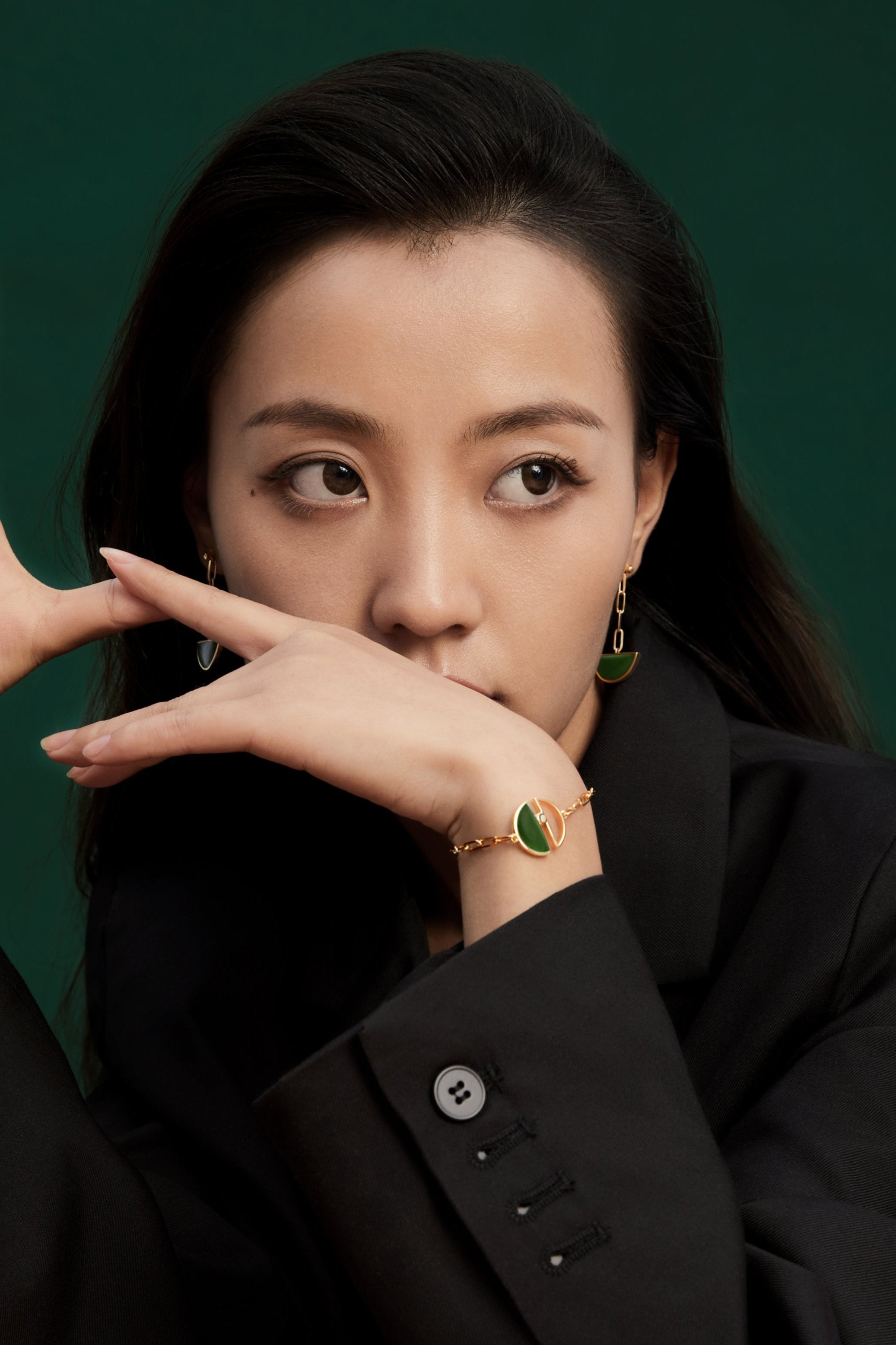 The Game of Weiqi Green Jade Bracelet - 18K Solid Gold - YIN Fine Jewelry - Chinese Modern Gold Jewelry