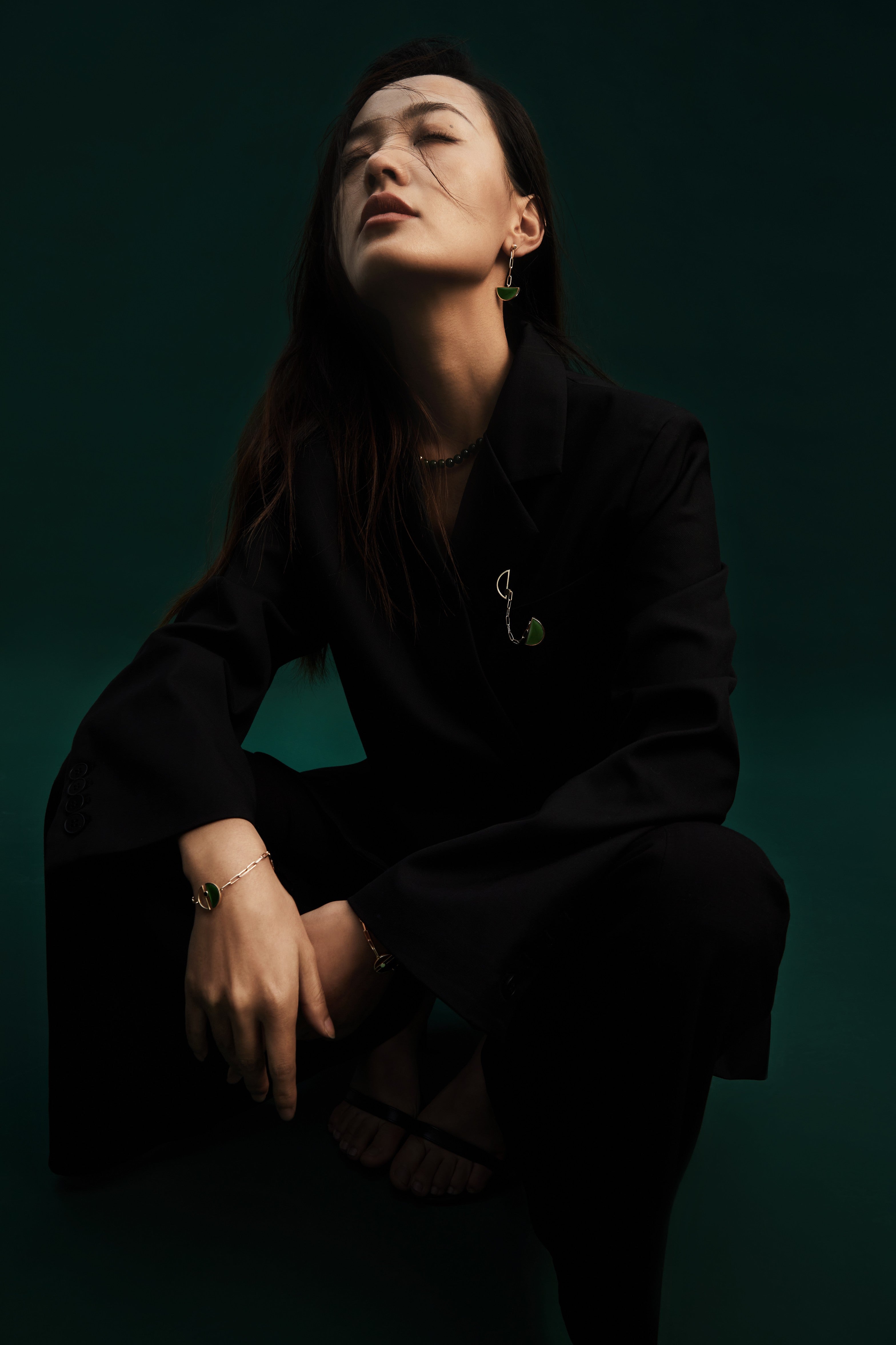 The Game of Weiqi Green Jade Bracelet - 18K Solid Gold - YIN Fine Jewelry - Chinese Modern Gold Jewelry