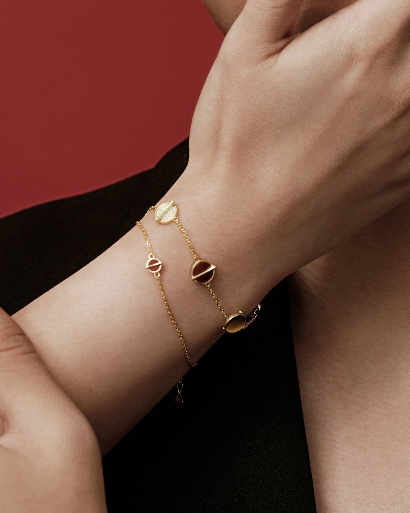 The Golden Ratio 5-motif Bracelet - Carnelian - 18K Solid Gold - YIN Fine Jewelry - Chinese Modern Gold Jewelry