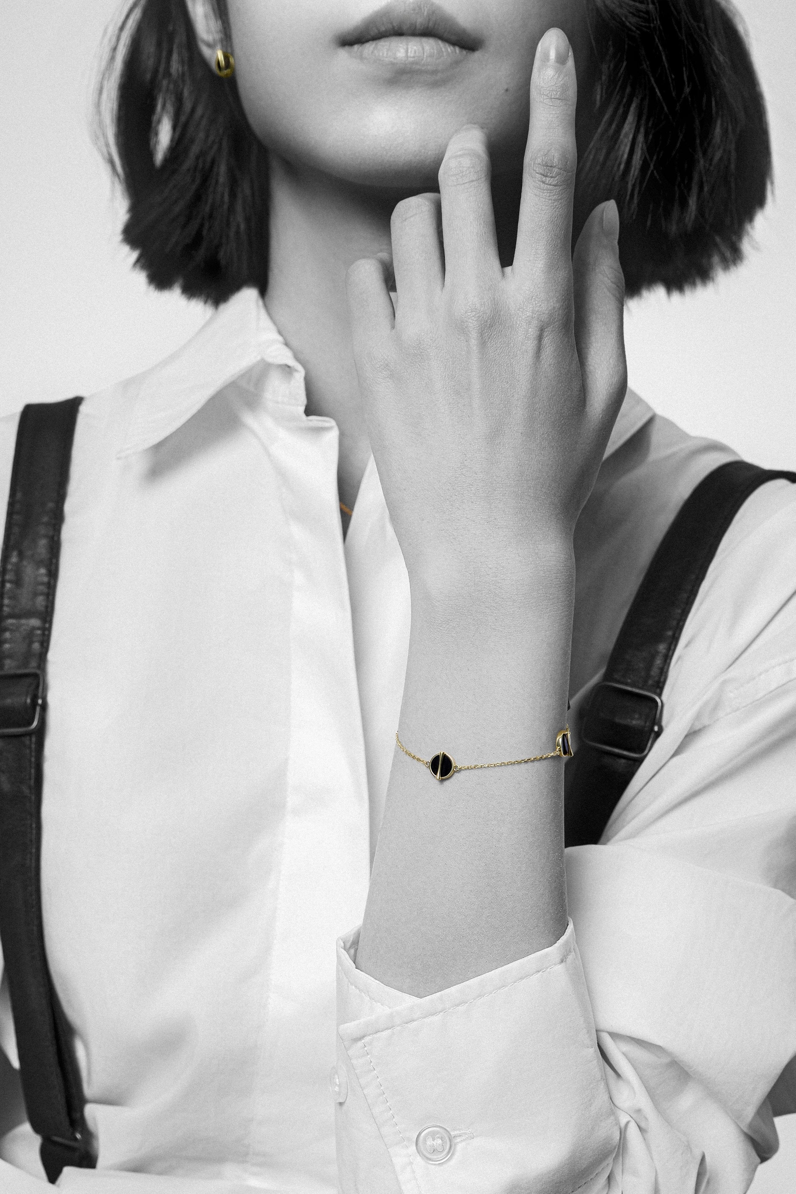 The Golden Ratio 3-motif Bracelet - Onyx - 18K Solid Gold - YIN Fine Jewelry - Chinese Modern Gold Jewelry
