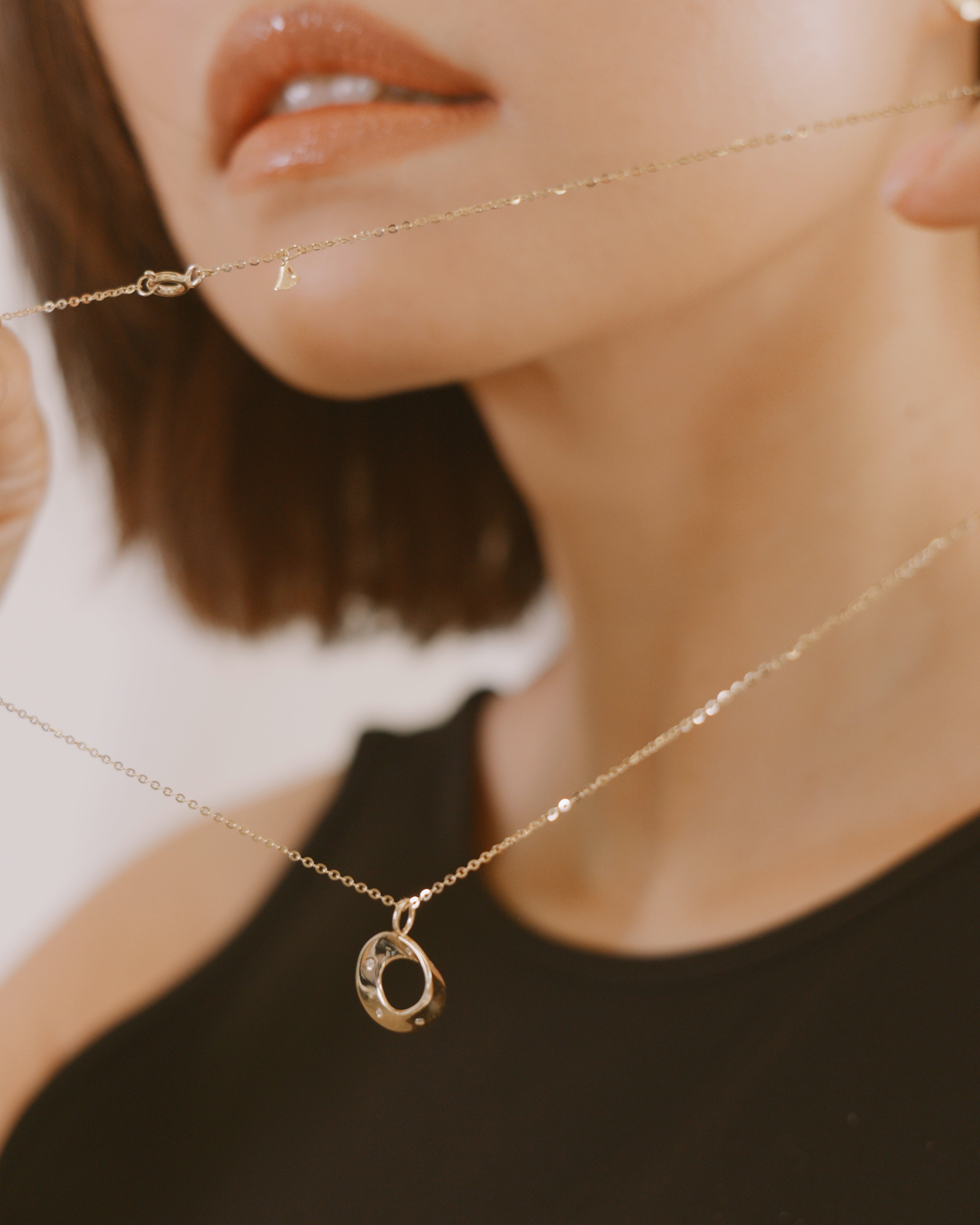 The Möbius Stardust Diamond Pendant Necklace