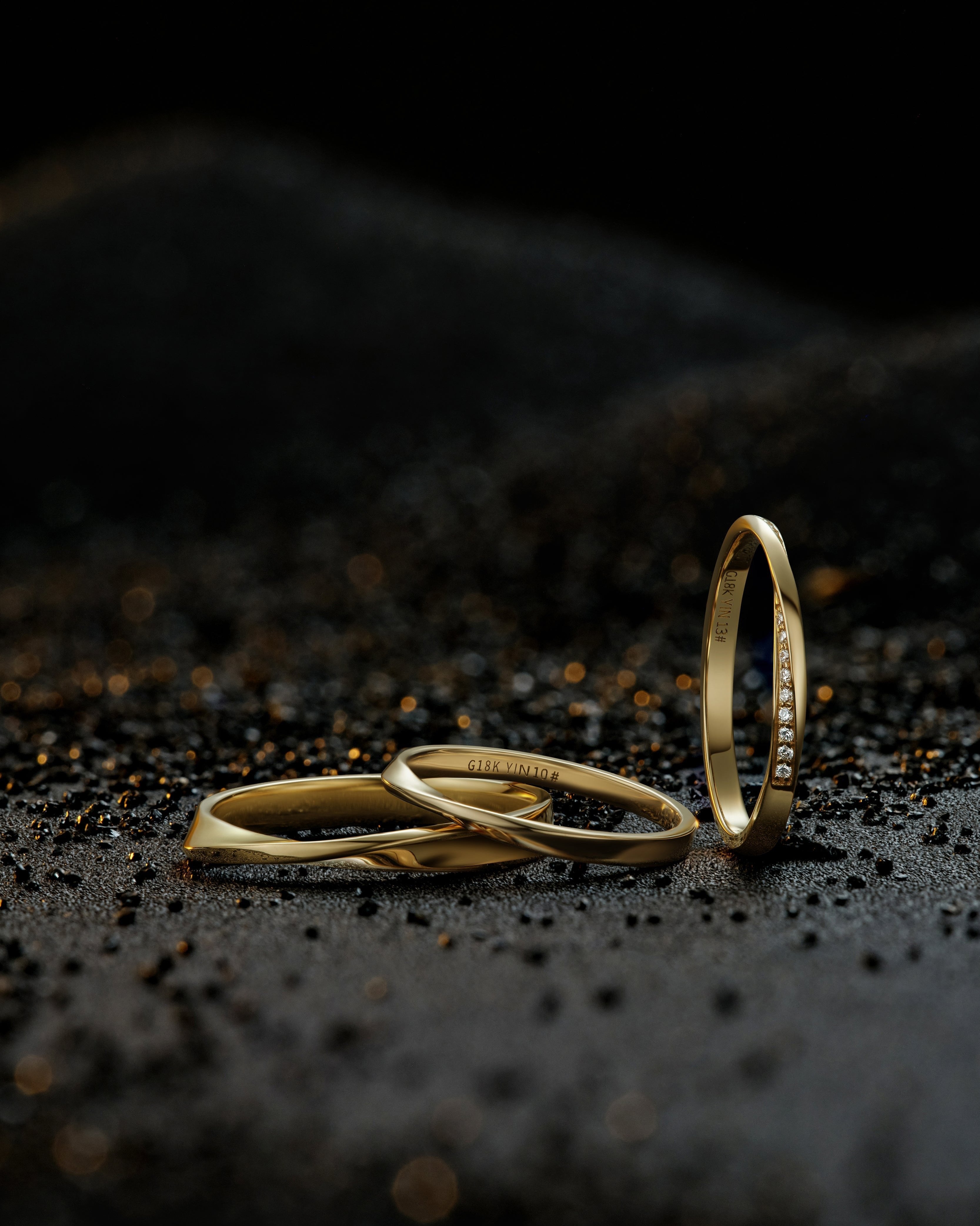 The Möbius Strip Ring - 18K Solid Gold - YIN Fine Jewelry - Chinese Modern Gold Jewelry