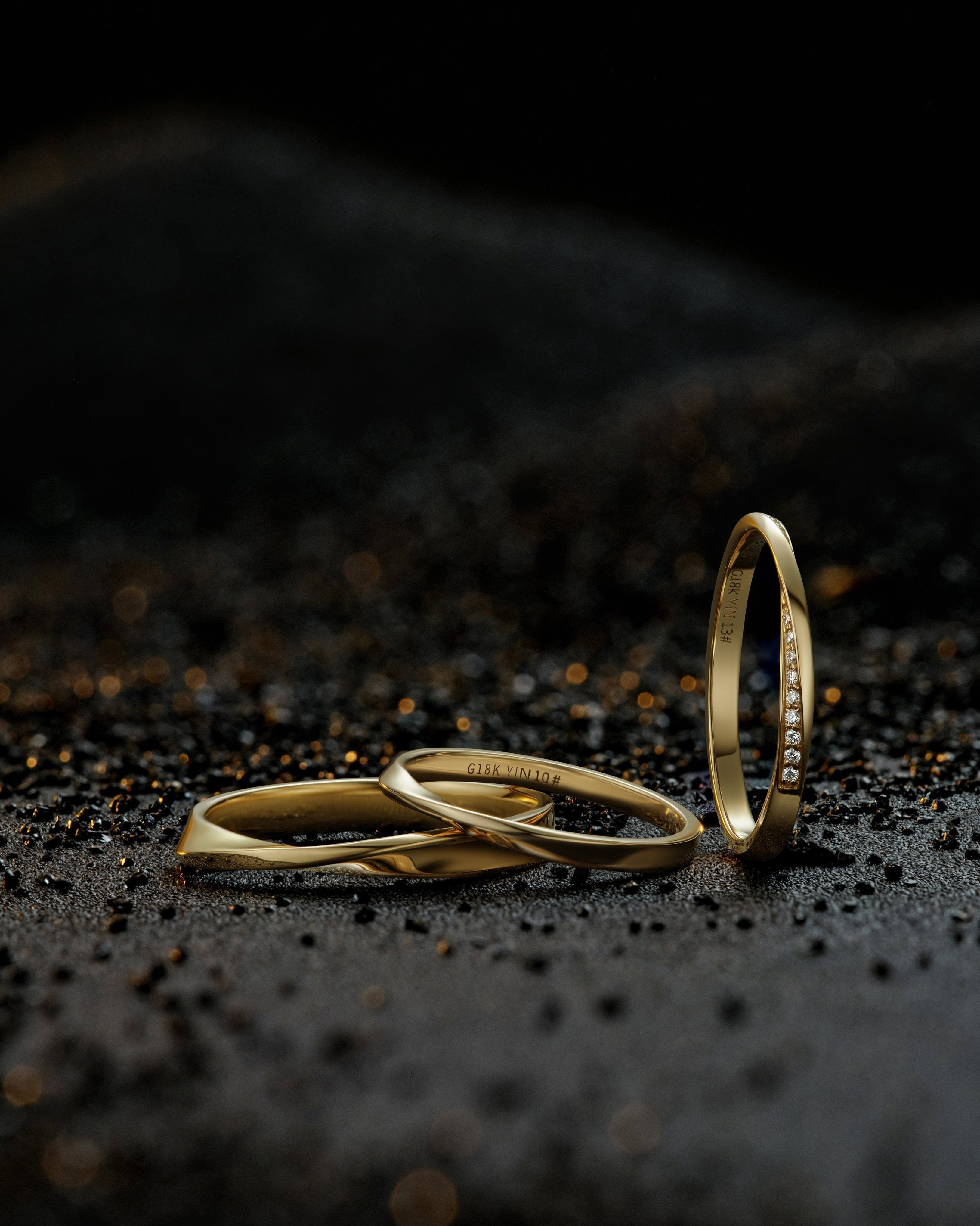 The Möbius Strip Ring - 18K Solid Gold - YIN Fine Jewelry - Chinese Modern Gold Jewelry
