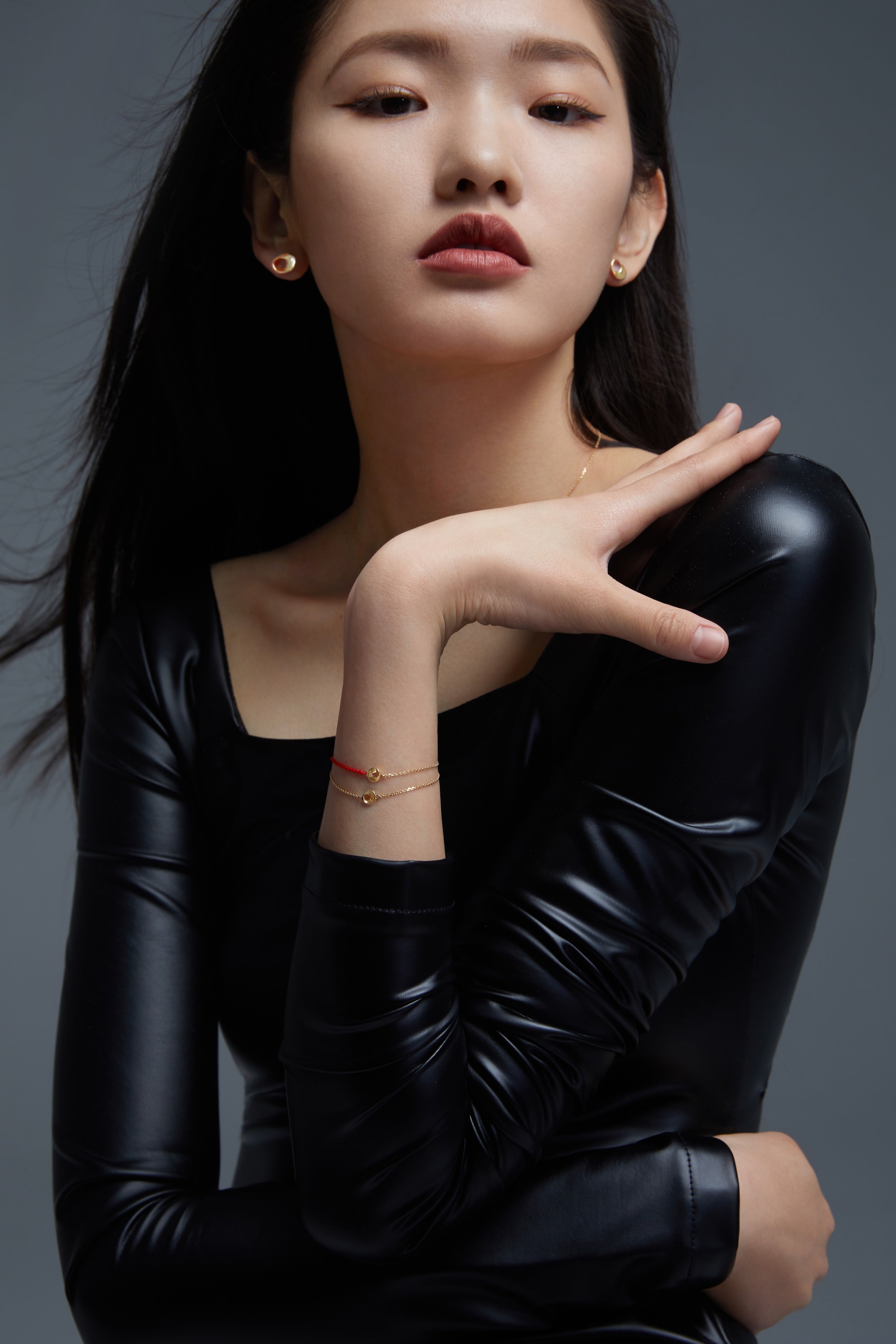 The Möbius Chain Bracelet - 18K Solid Gold - YIN Fine Jewelry - Chinese Modern Gold Jewelry