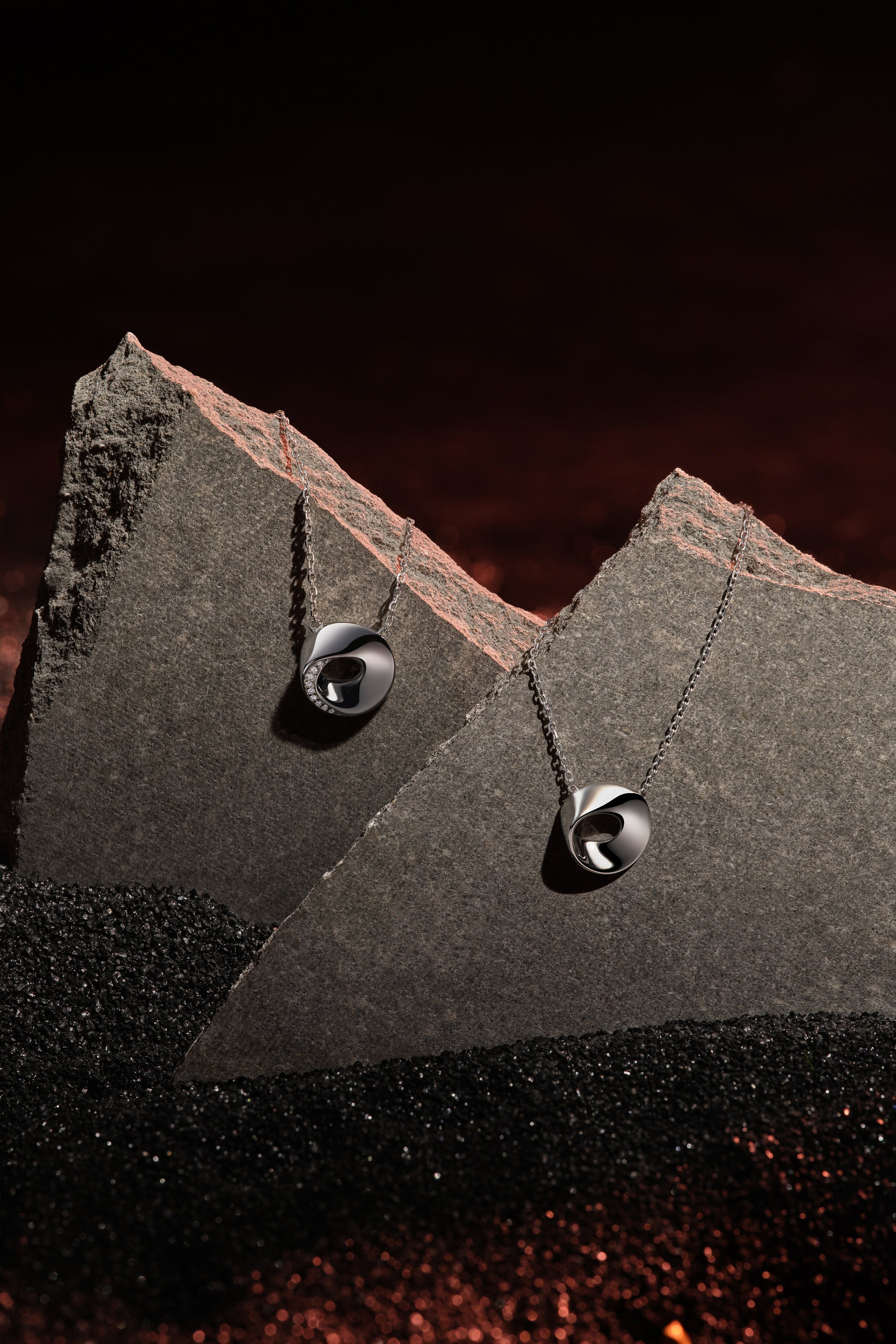 The Mobius Necklace - 18k solid gold-Inspired by the mobius strip-YIN Fine Jewelry-Chinese Modern Gold Jewelry