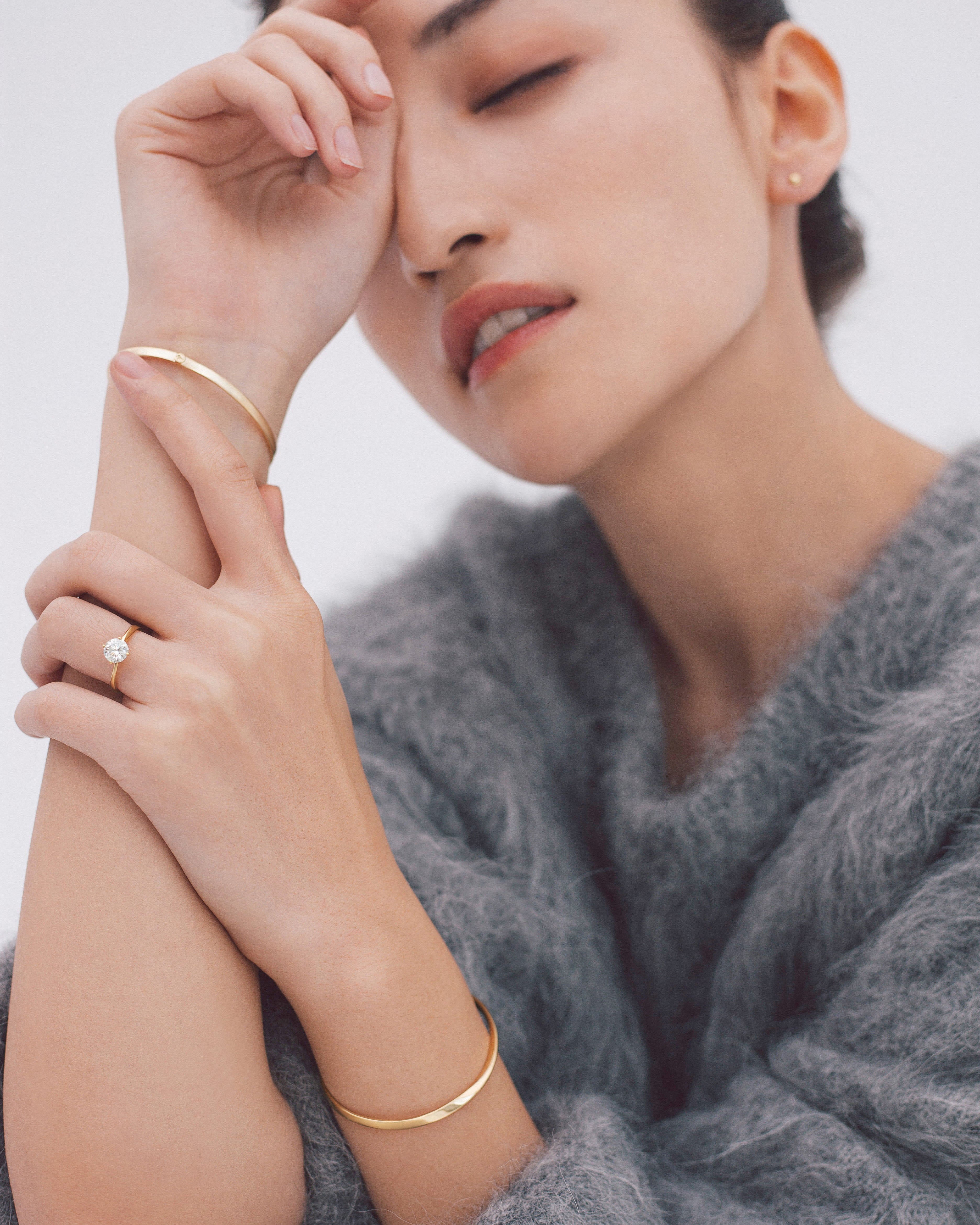 The Möbius Open Cuff Bangle - 18K Solid Gold - YIN Fine Jewelry - Chinese Modern Gold Jewelry