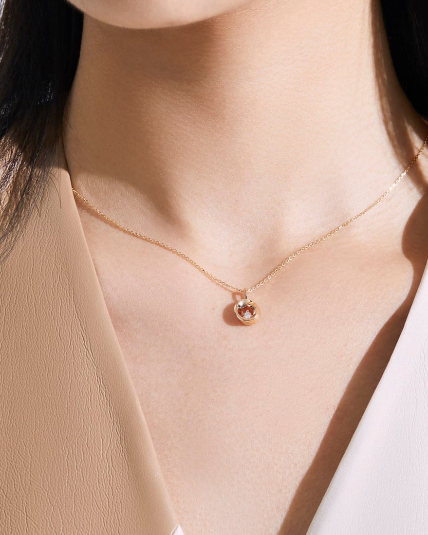 The Möbius Star Diamond Pendant Necklace