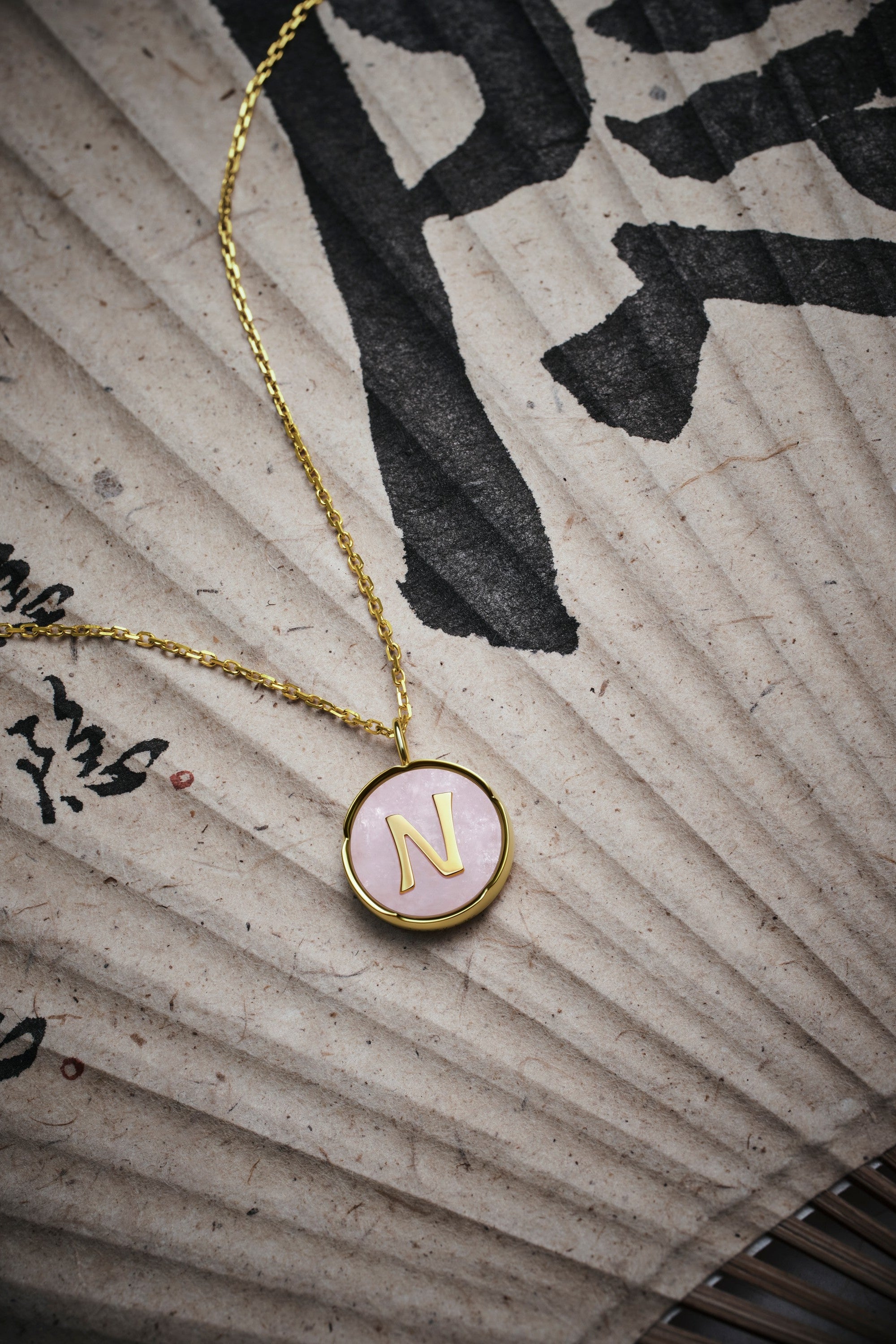 The Neo-Signet Calligraphy Letter Pendant - 18K Solid Gold - YIN Fine Jewelry - Chinese Modern Gold Jewelry