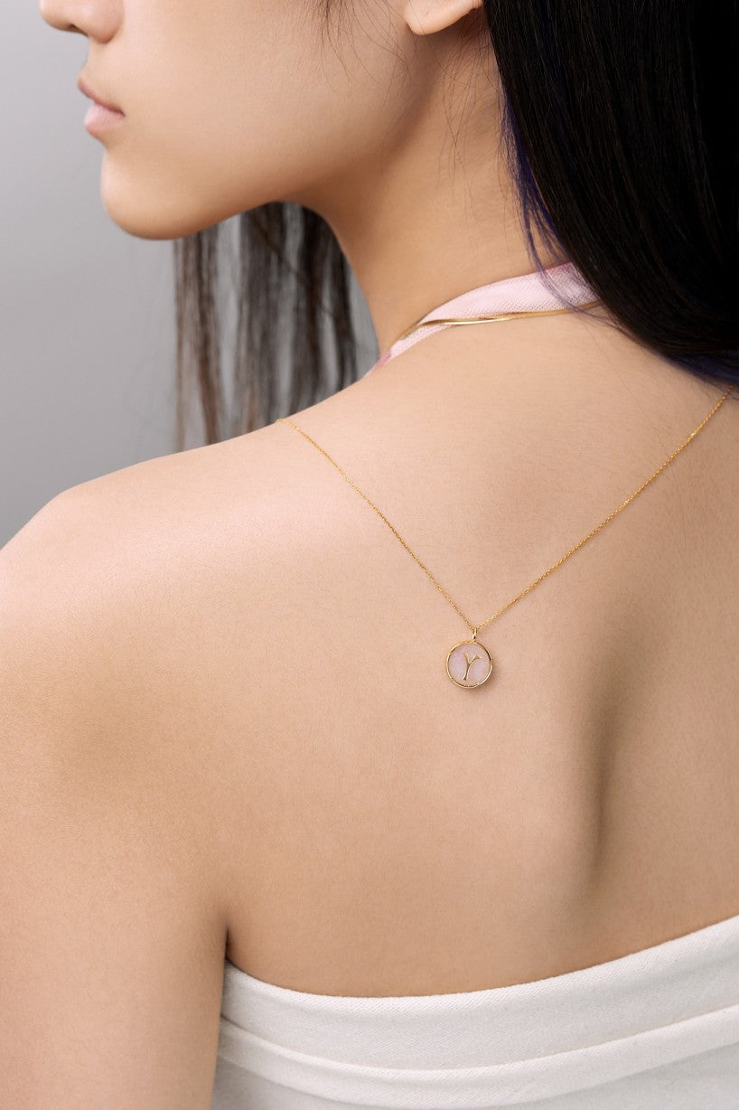 The Neo-Signet Calligraphy Letter Pendant - 18K Solid Gold - YIN Fine Jewelry - Chinese Modern Gold Jewelry