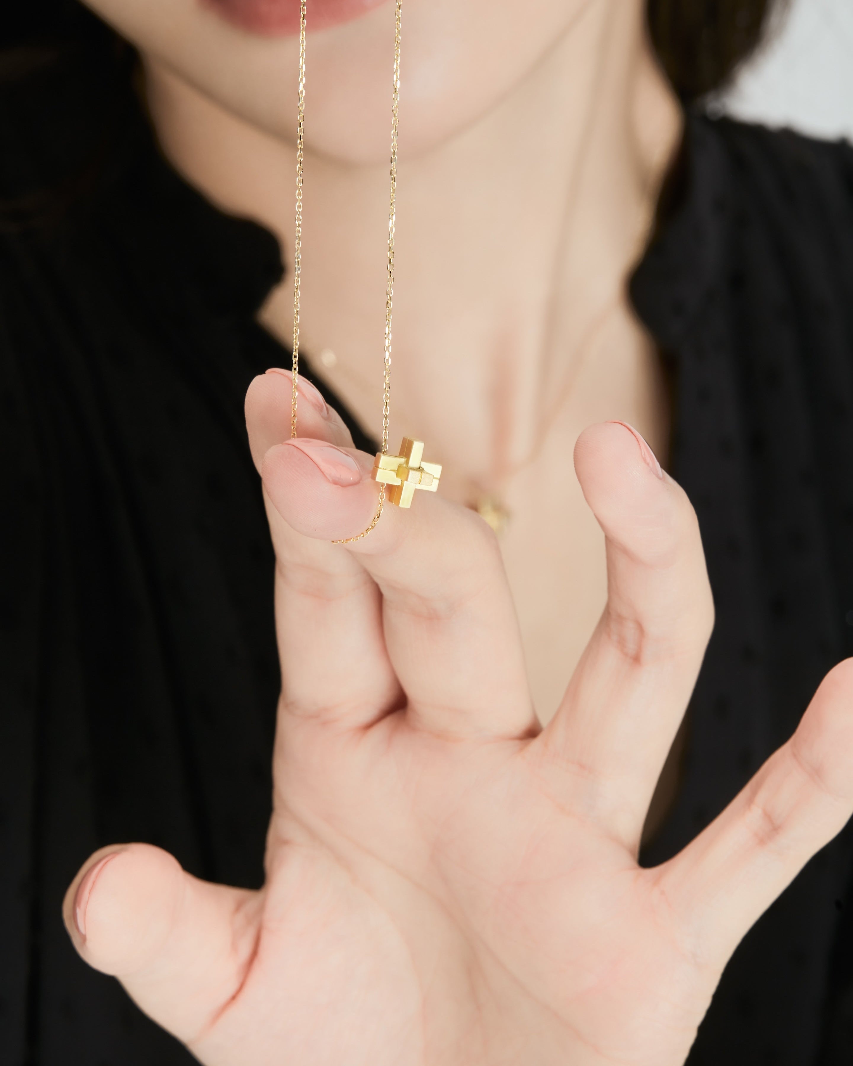 The Revival Six Arts Luban Gold Lock Puzzle Pendant - 18K Solid Gold - YIN Fine Jewelry - Chinese Modern Gold Jewelry