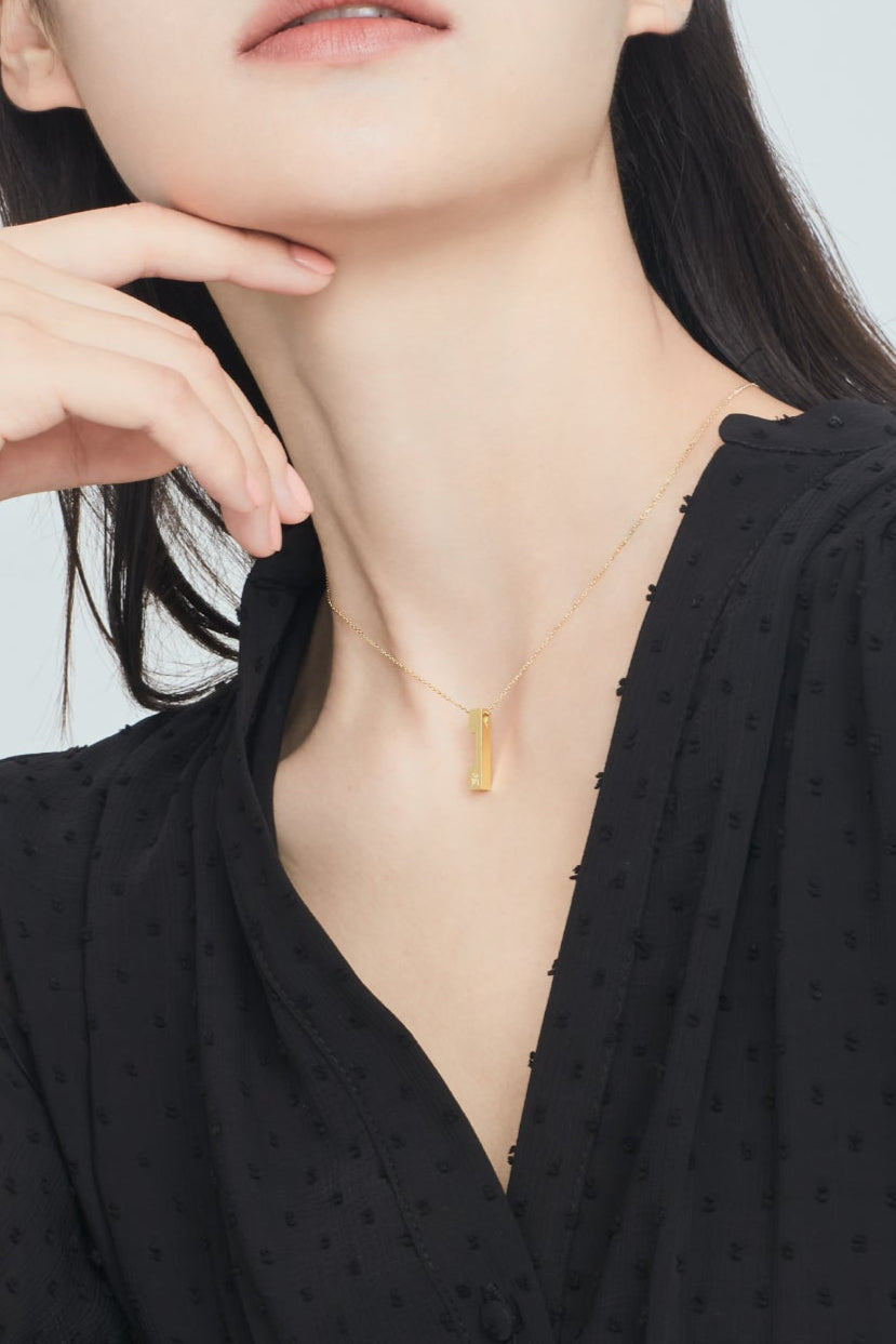 The Revival Six Arts Luban Gold Lock Single Piece Pendant - 18K Solid Gold - YIN Fine Jewelry - Chinese Modern Gold Jewelry