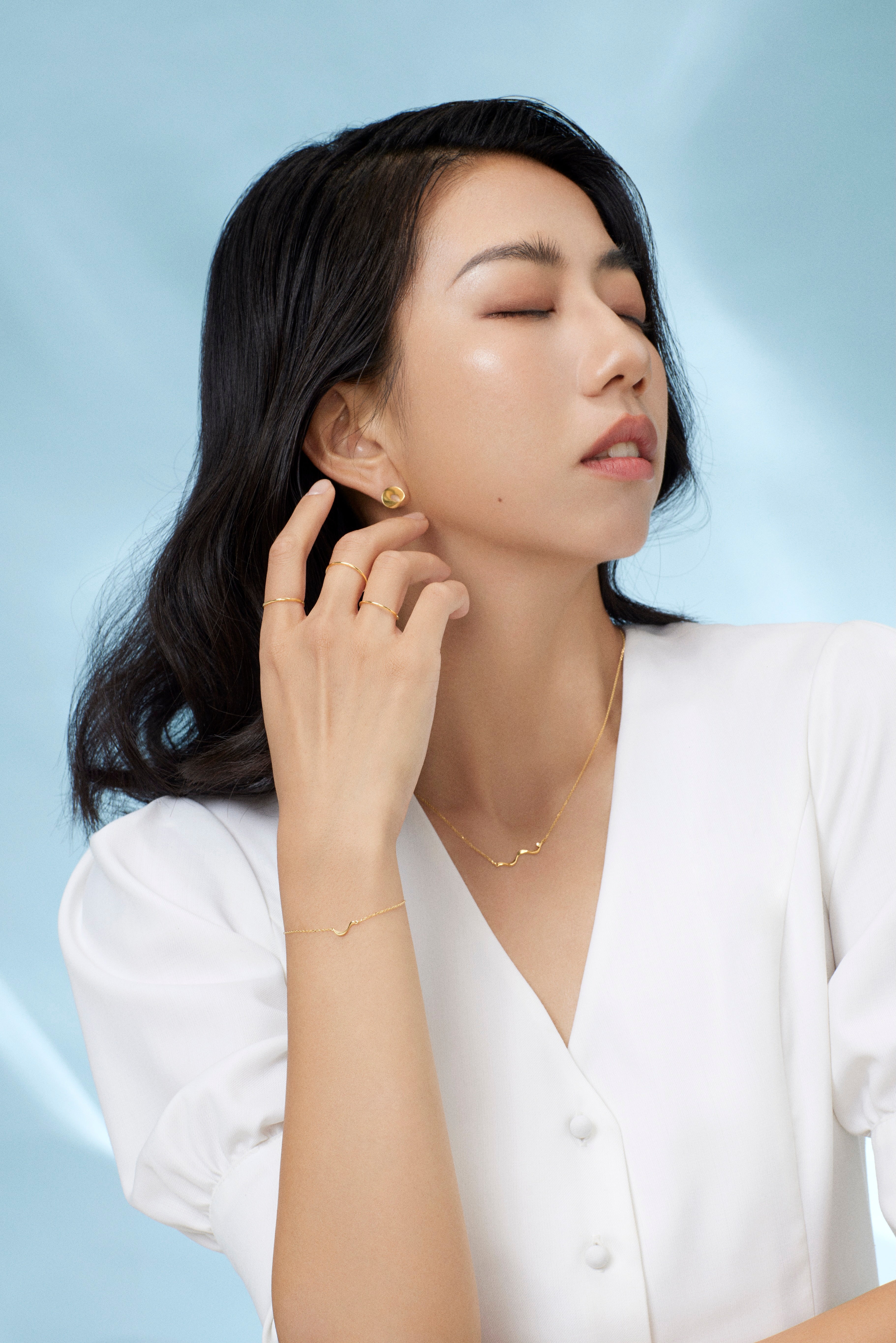 The Ripples Mini Wave Bracelet - 18K Solid Gold - YIN Fine Jewelry - Chinese Modern Gold Jewelry