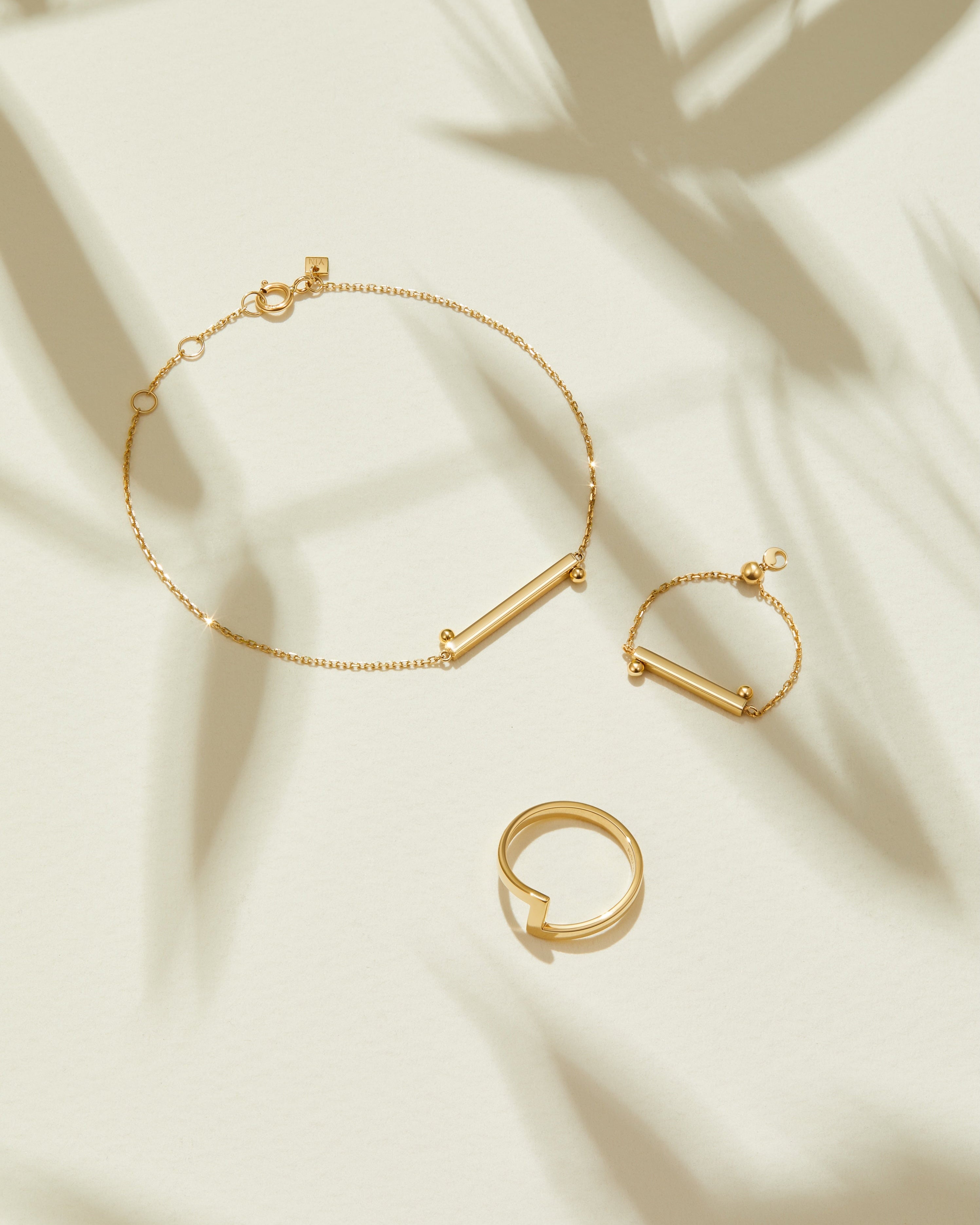 The Taiji Chain Ring - yinyang - 18K Solid Gold - YIN Fine Jewelry - Chinese Modern Gold Jewelry