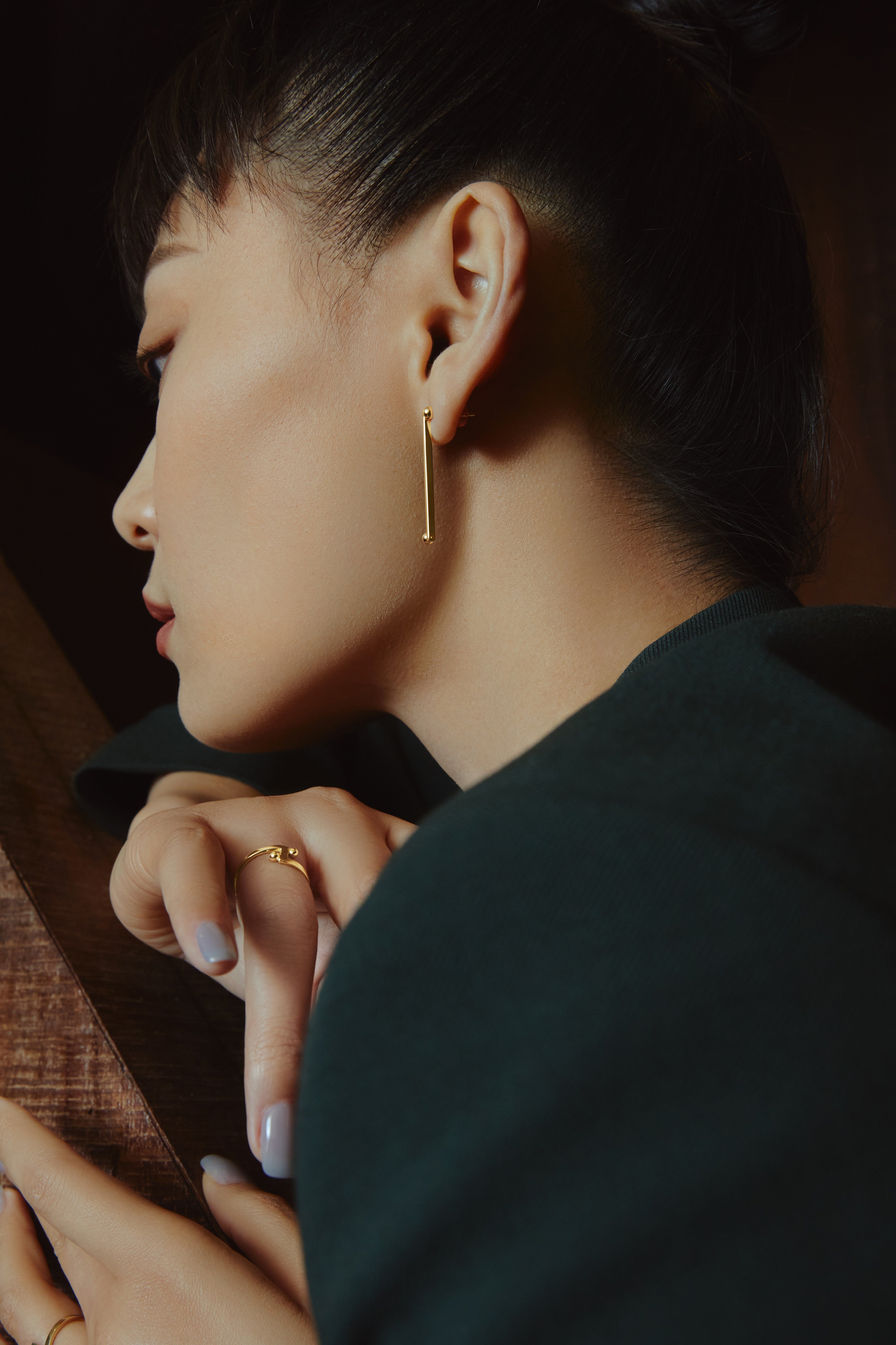 The Taiji Earrings - yinyang - 18K Solid Gold - YIN Fine Jewelry - Chinese Modern Gold Jewelry