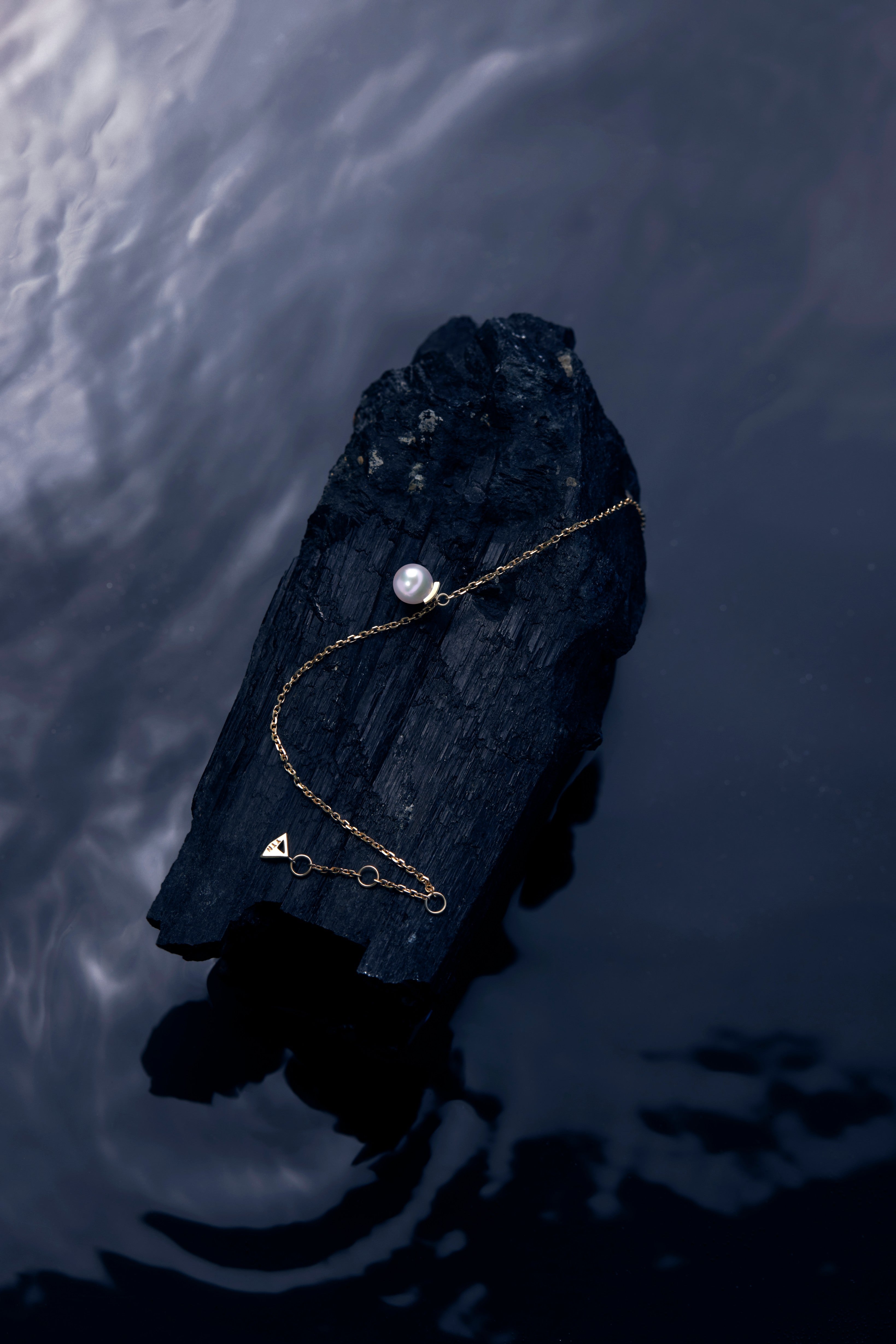 The Warm Pearl Single Akoya Pearl Bracelet - 18K Solid Gold - YIN Fine Jewelry - Chinese Modern Gold Jewelry