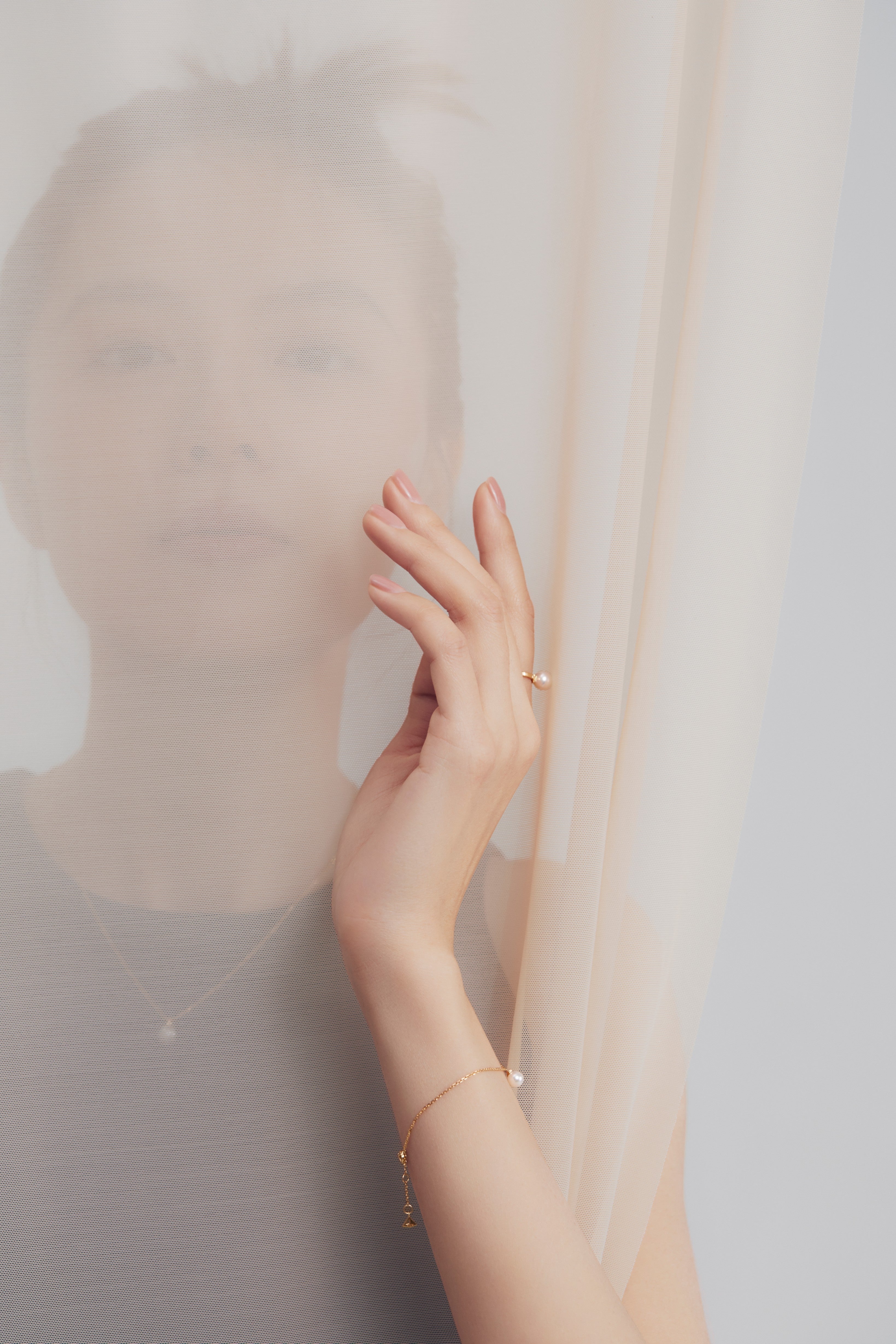 The Warm Pearl Single Akoya Pearl Bracelet - 18K Solid Gold - YIN Fine Jewelry - Chinese Modern Gold Jewelry