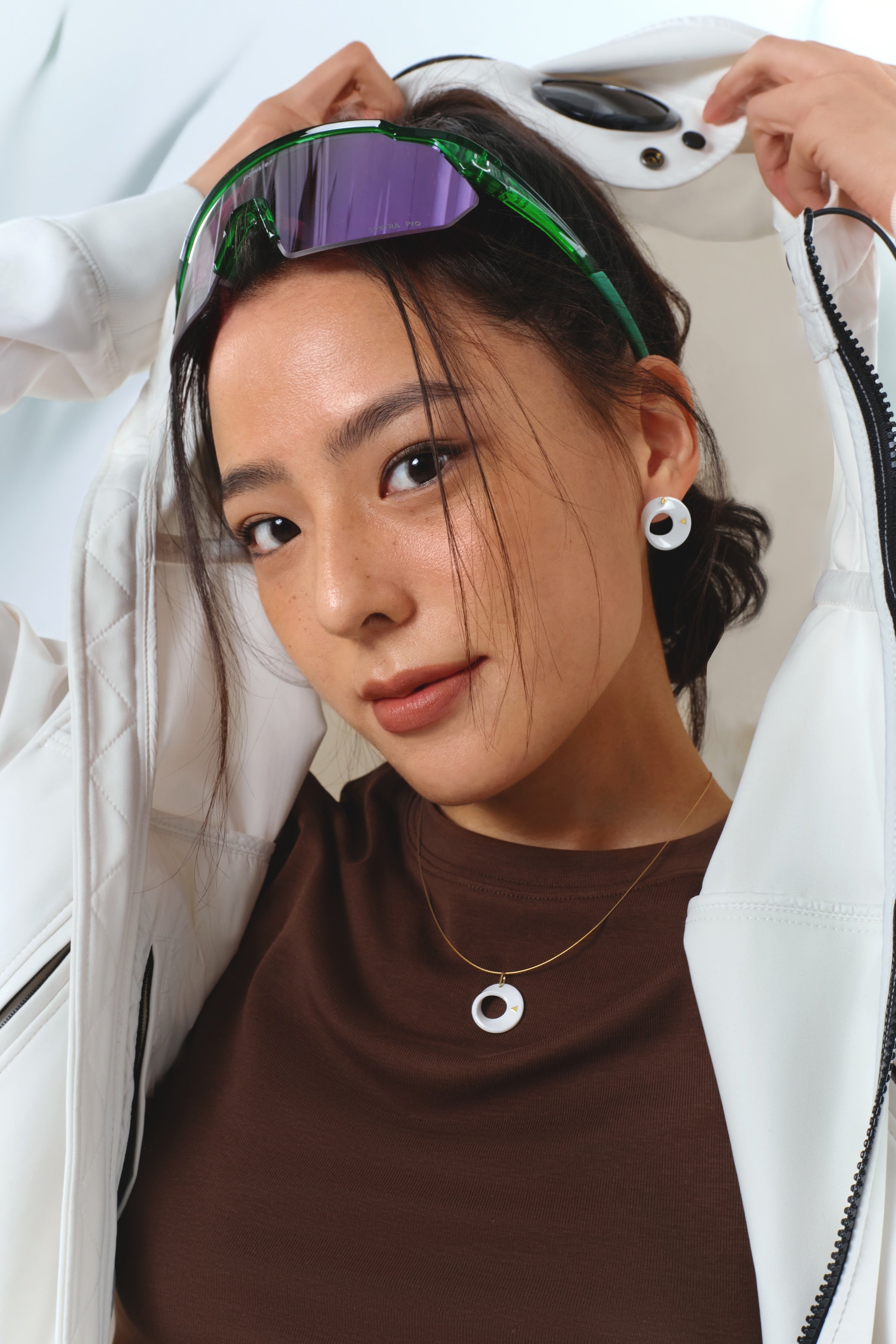 The Möbius High-Tech Ceramic Earrings - White