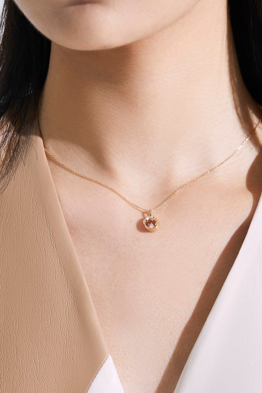 The Möbius Star Diamond Pendant Necklace