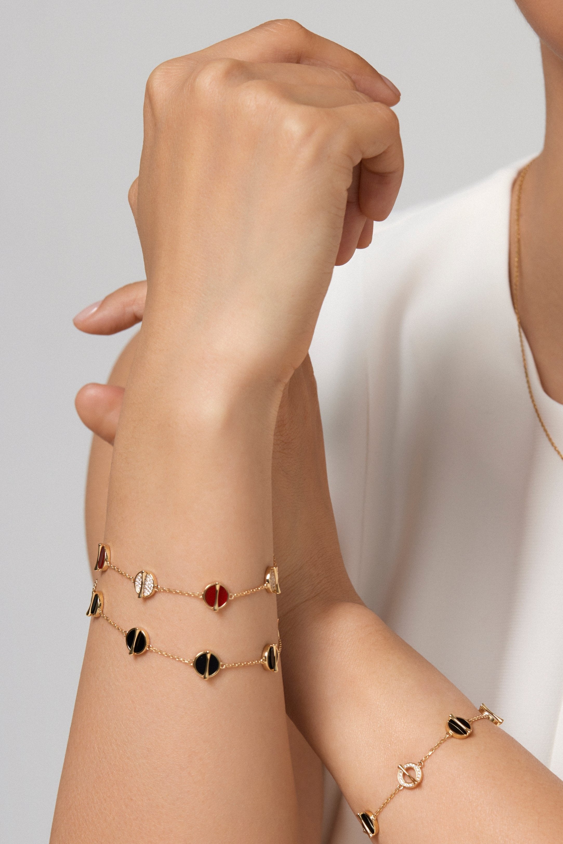 The Golden Ratio 5-motif Diamond Bracelet