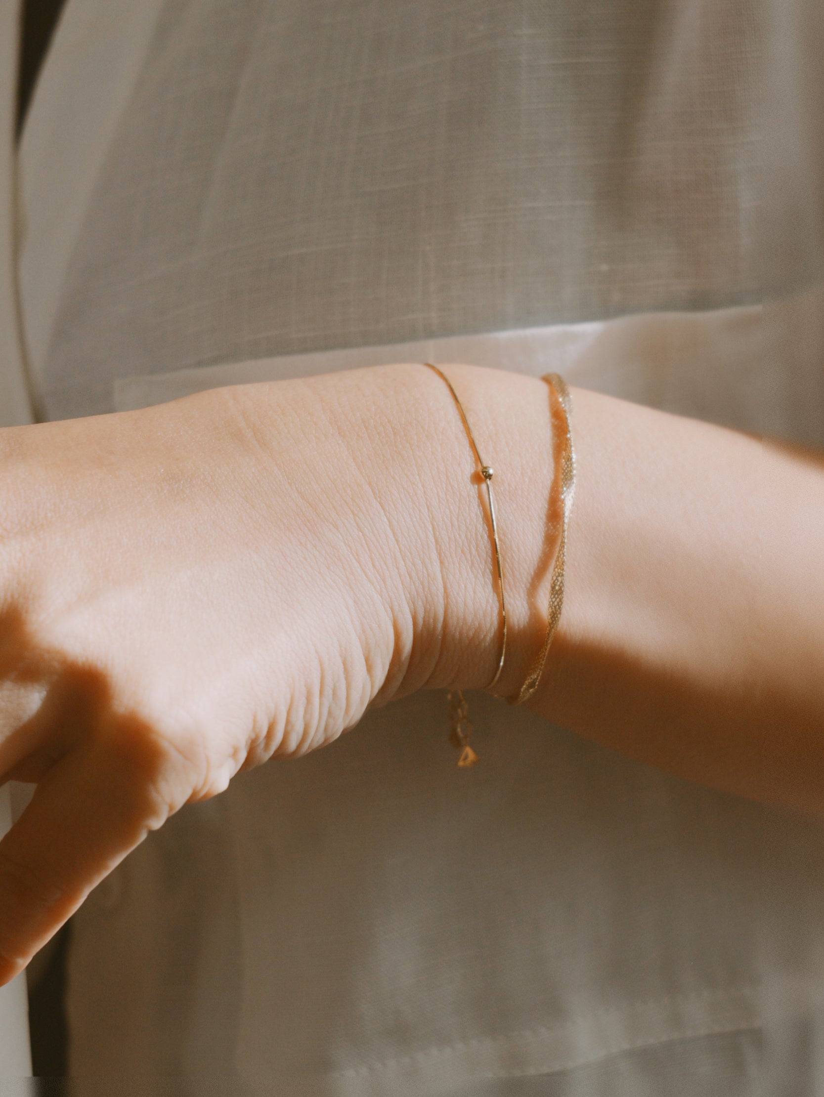 The Essentials Single Twist Braided Bracelet
