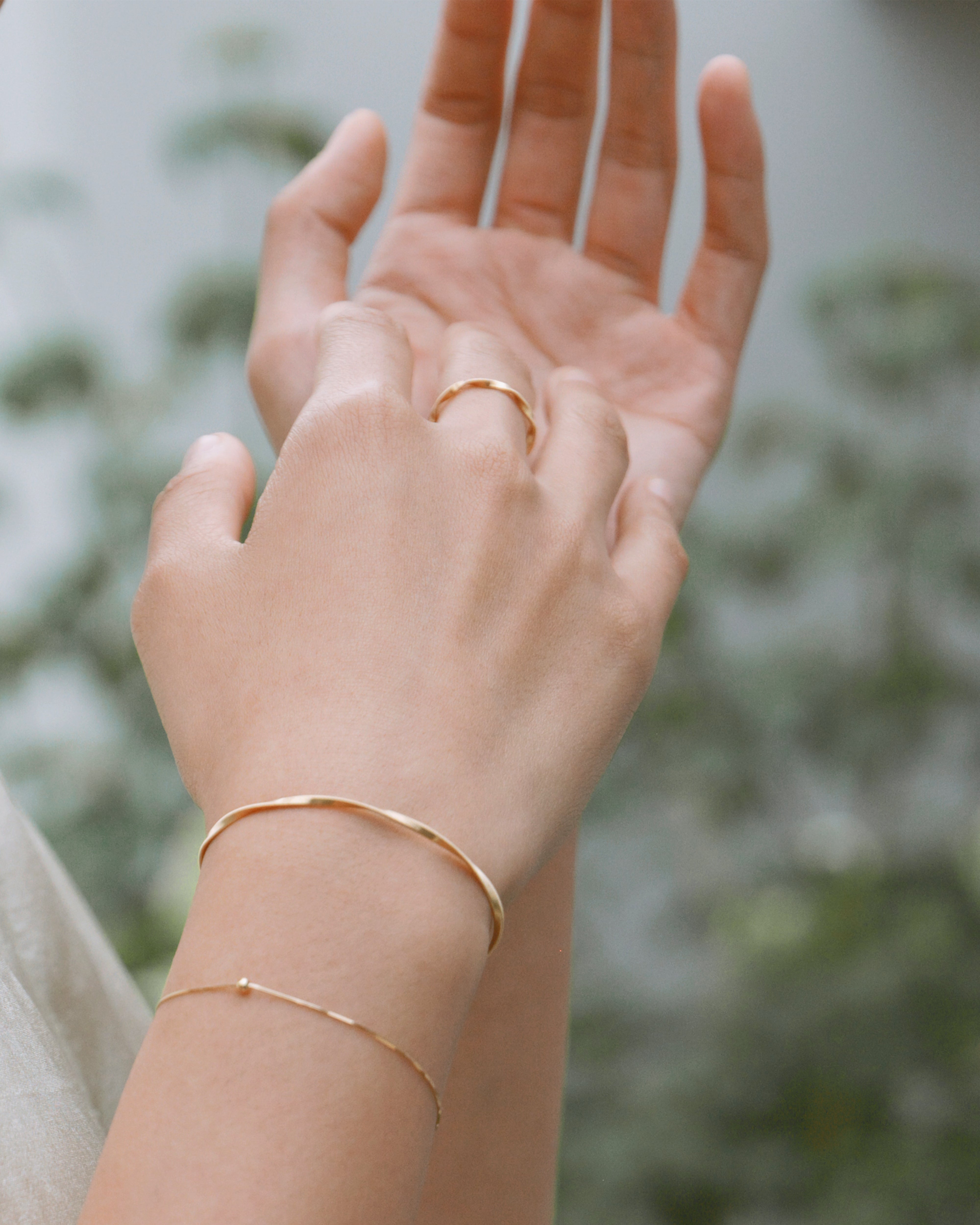 The Essentials Twist Coil Bracelet