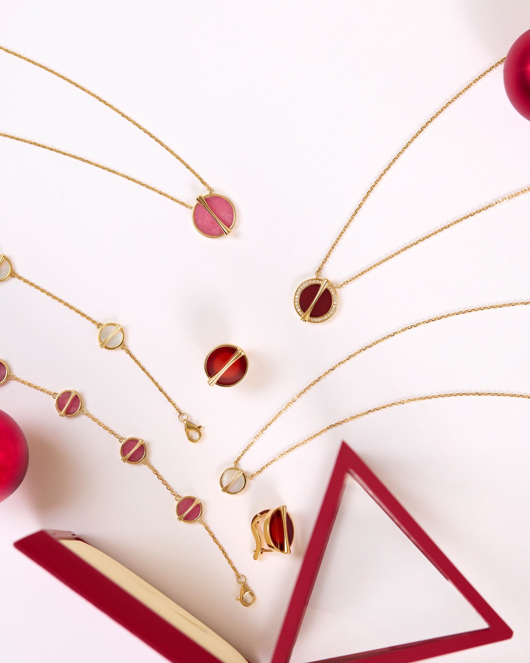 The Golden Ratio 5-motif Bracelet - Rhodonite
