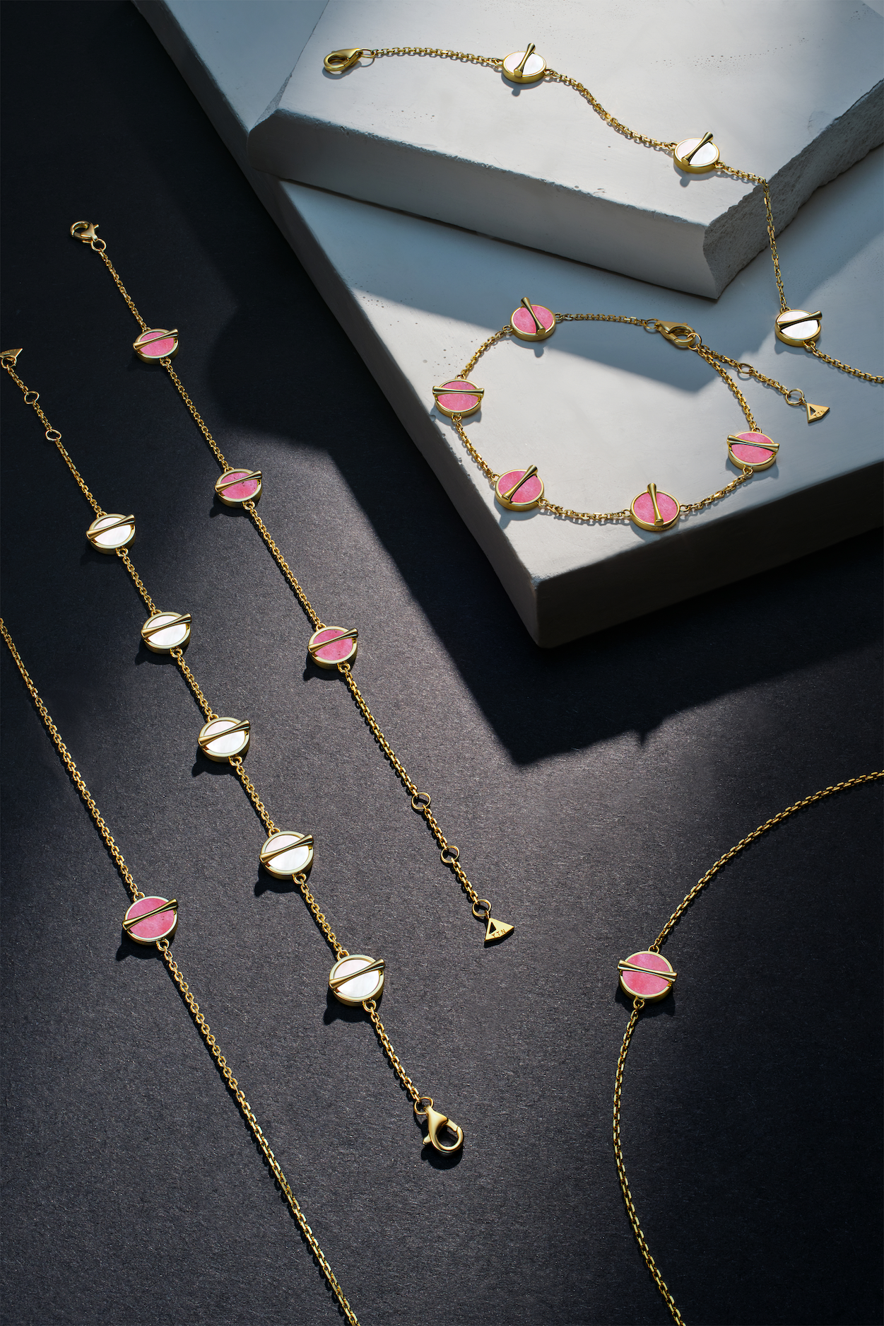 The Golden Ratio 5-motif Bracelet - Rhodonite - 18K Solid Gold - YIN Fine Jewelry - Chinese Modern Gold Jewelry