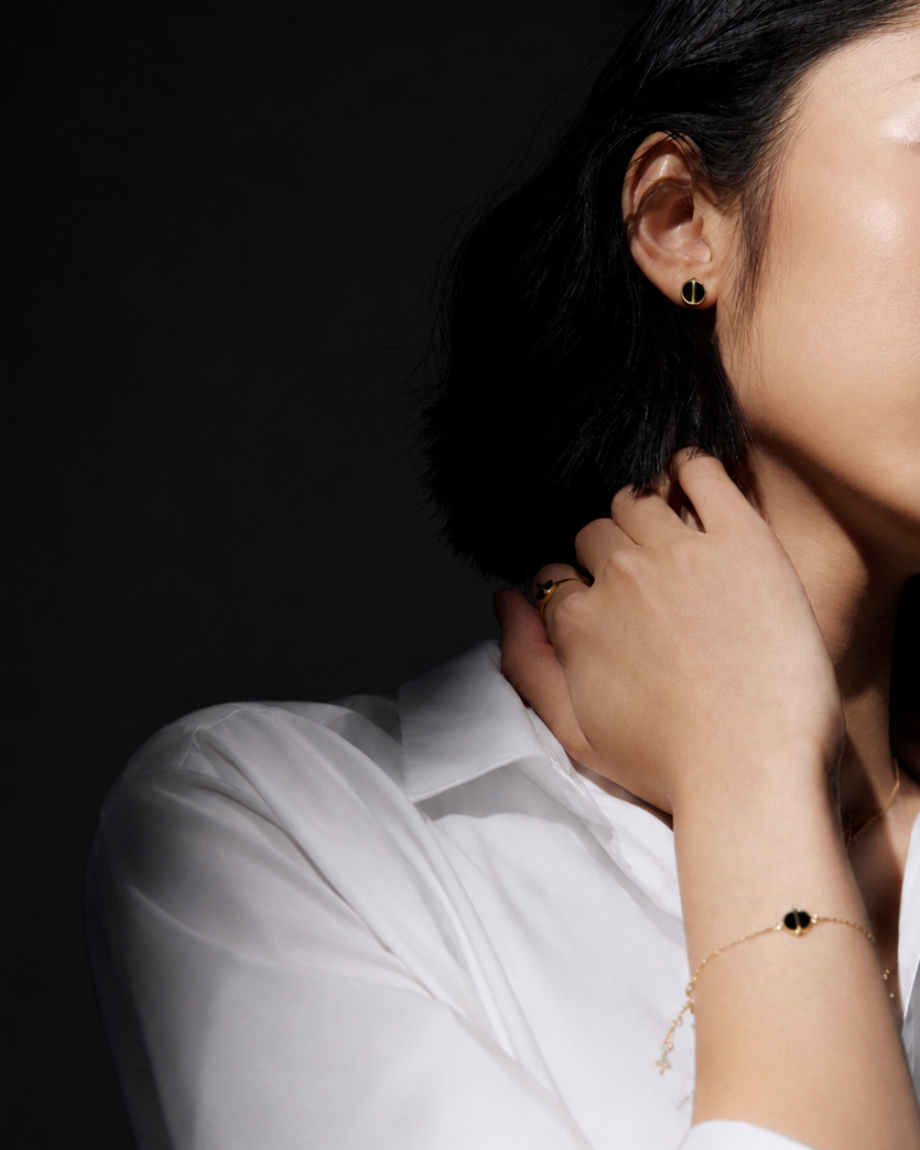 The Golden Ratio Stud Earrings - Onyx