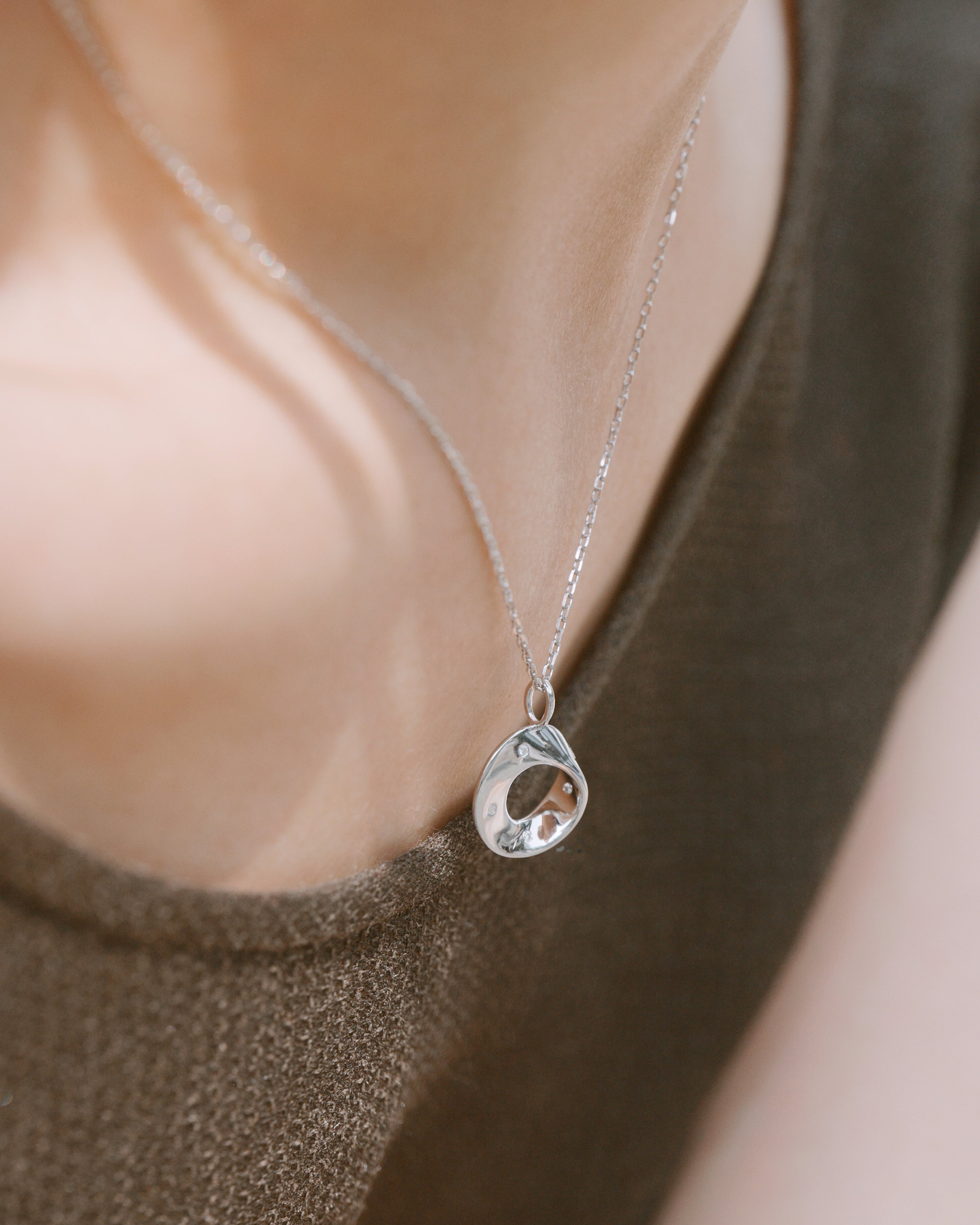 The Möbius Stardust Necklace - Sterling Silver