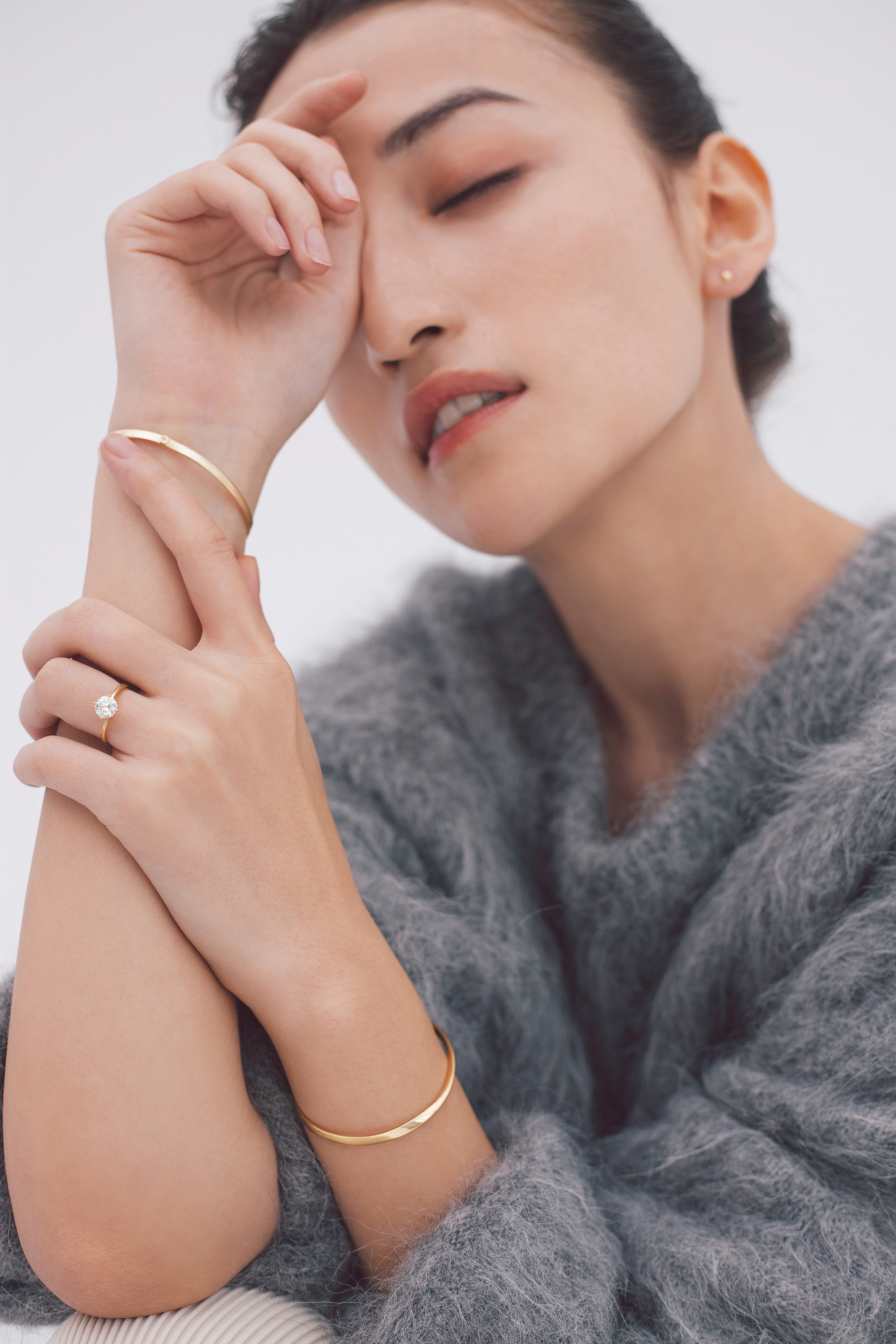 The Möbius Open Cuff Bangle - 18K Solid Gold - YIN Fine Jewelry - Chinese Modern Gold Jewelry