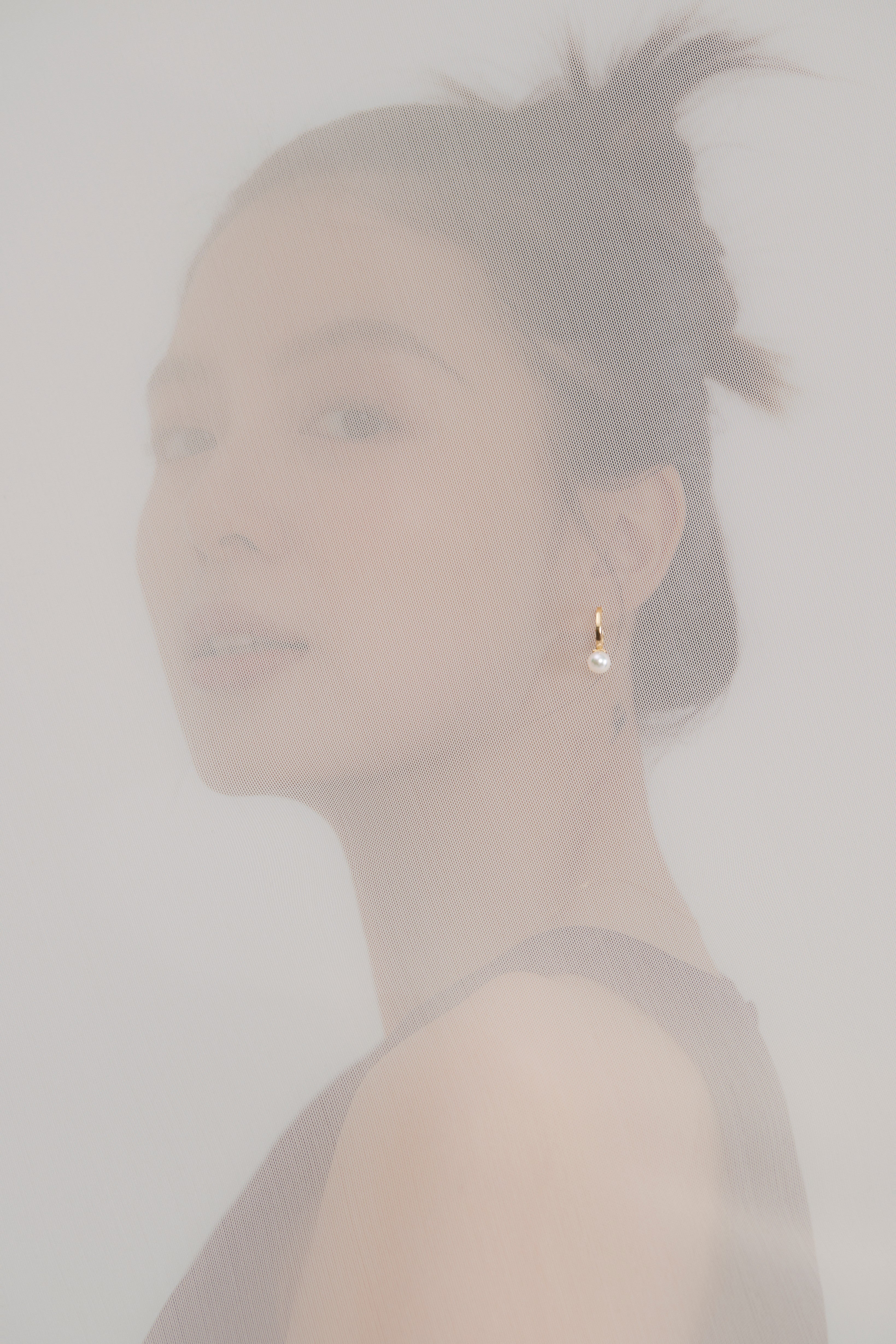 The Warm Pearl Akoya Pearl Hoop Earrings - 18K Solid Gold - YIN Fine Jewelry - Chinese Modern Gold Jewelry 