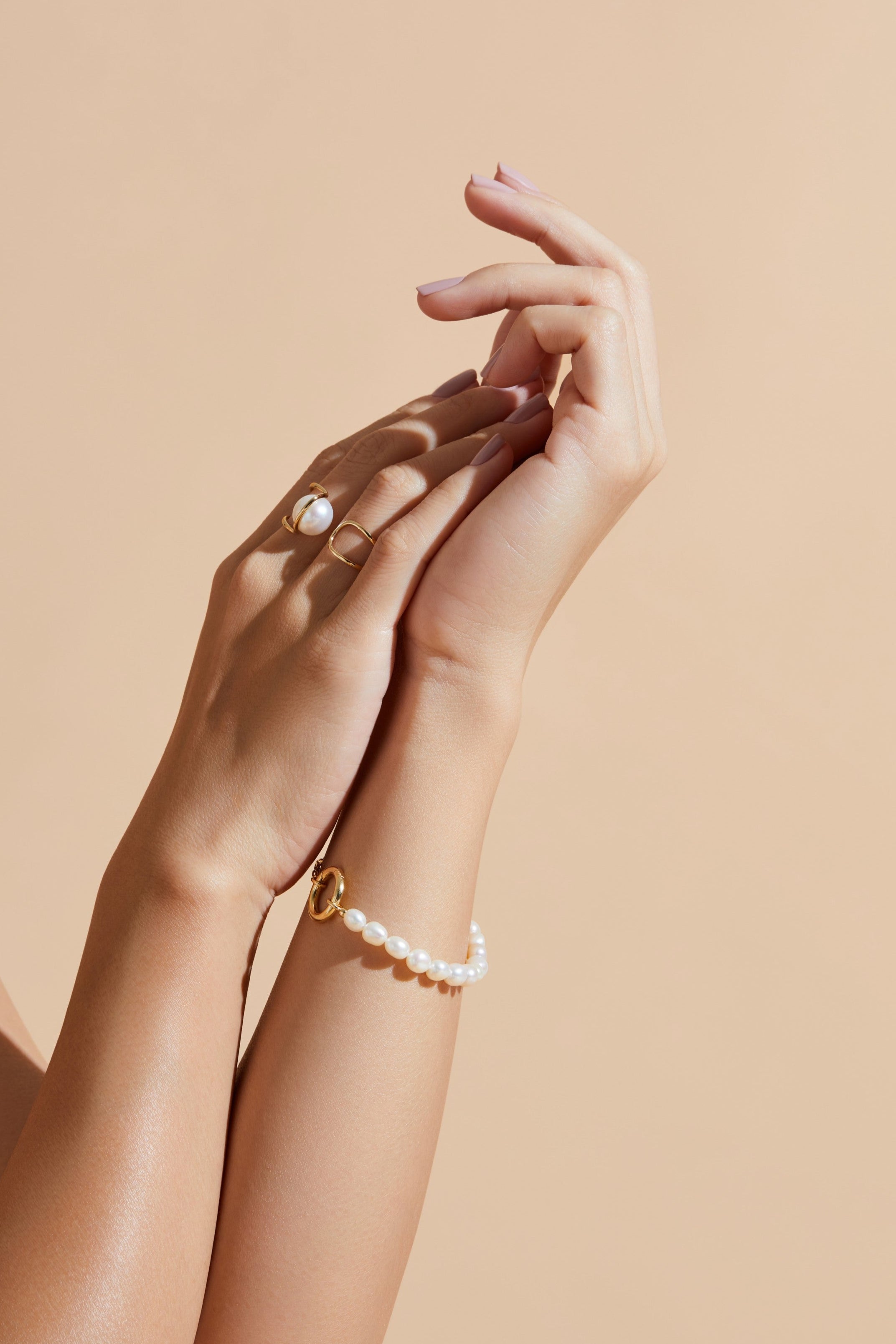 The Warm Pearl Half Pearl Half Chain Bracelet - 18K Solid Gold - YIN Fine Jewelry - Chinese Modern Gold Jewelry 