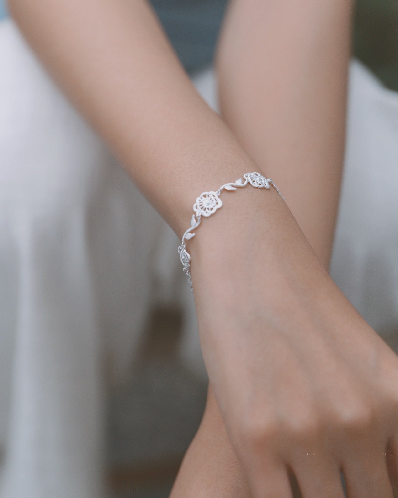 Thorned Rose Bracelet - Silver