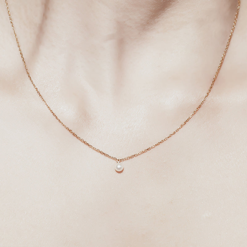 The Drop of Warm Pearl Necklace